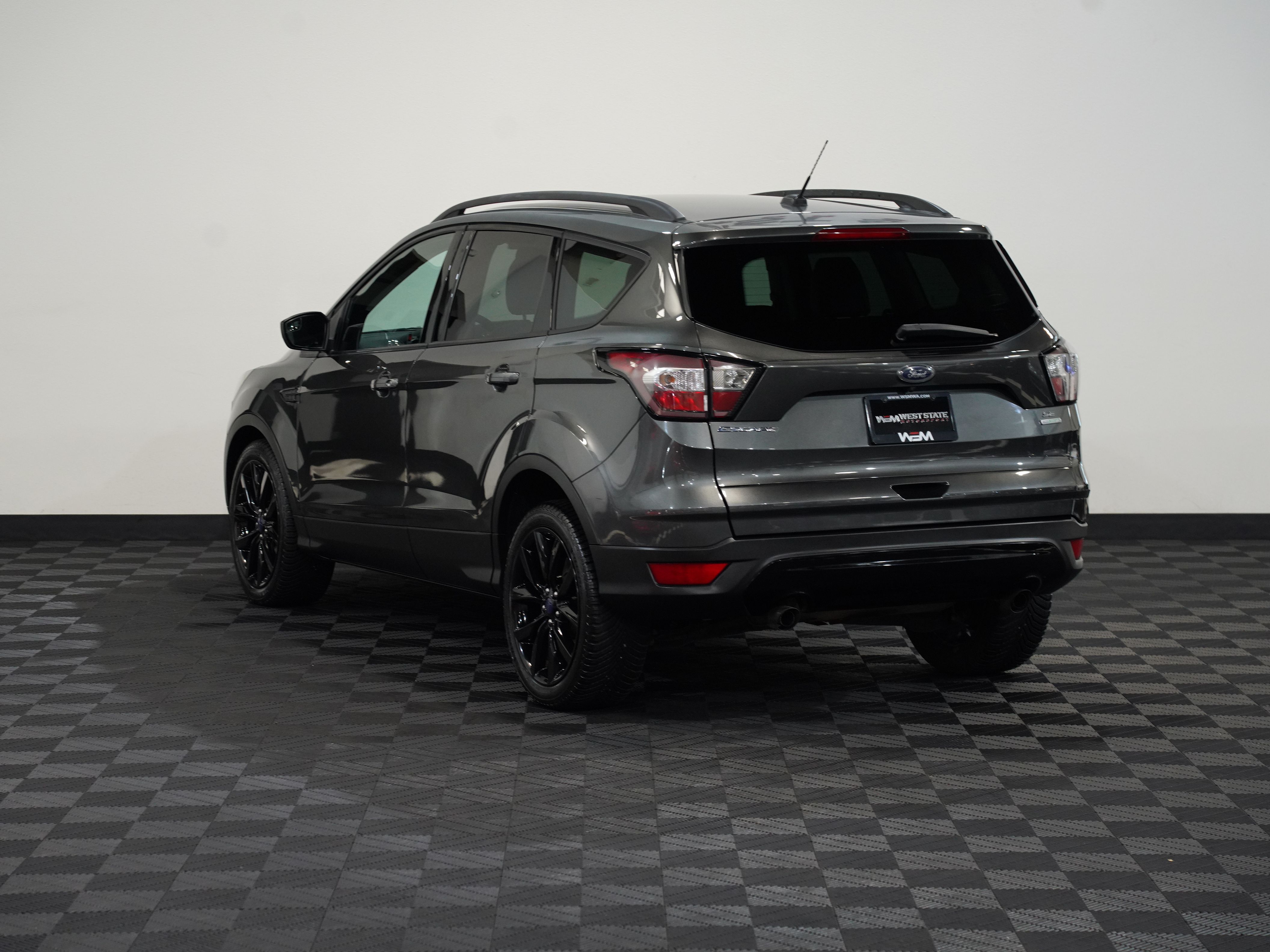 GRAY, 2017 FORD ESCAPE Image 8