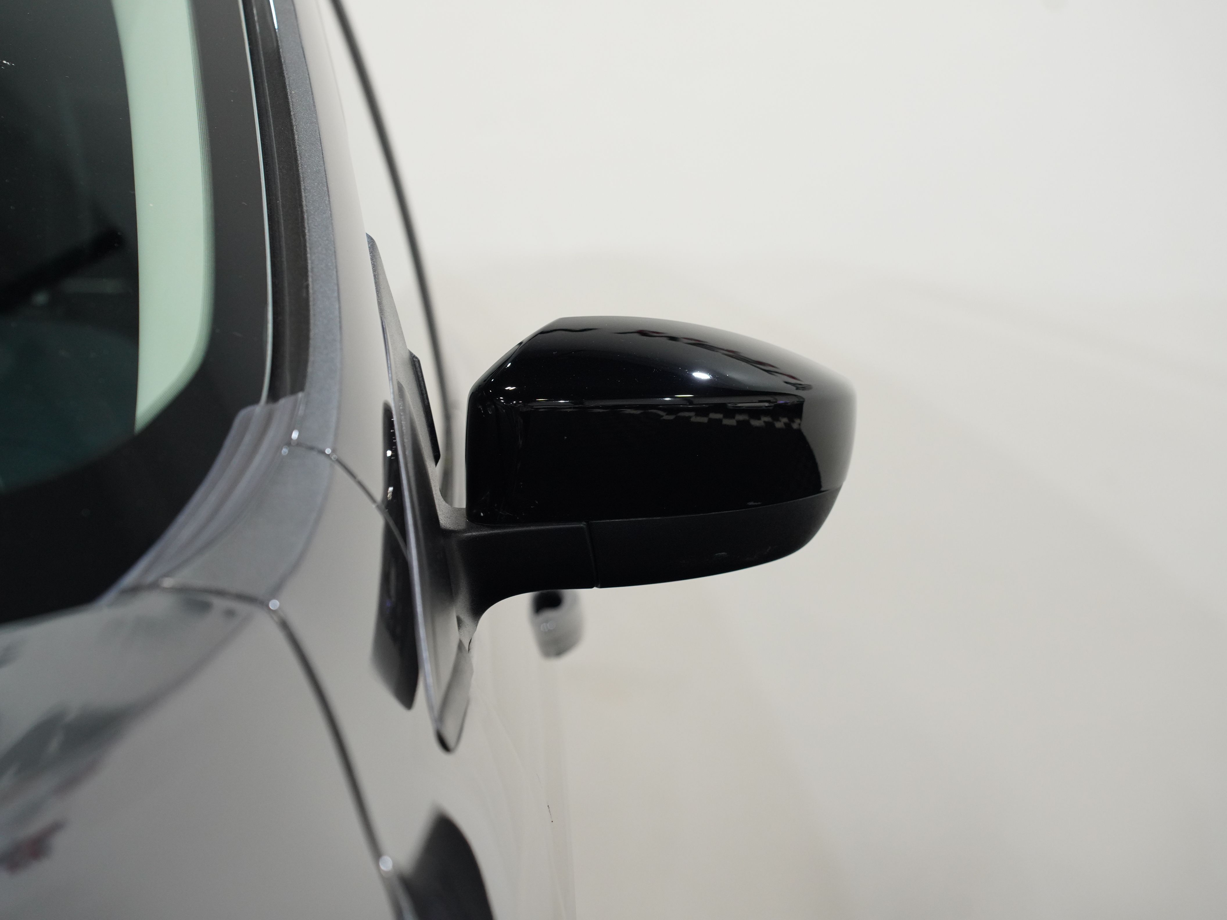 GRAY, 2017 FORD ESCAPE Image 11
