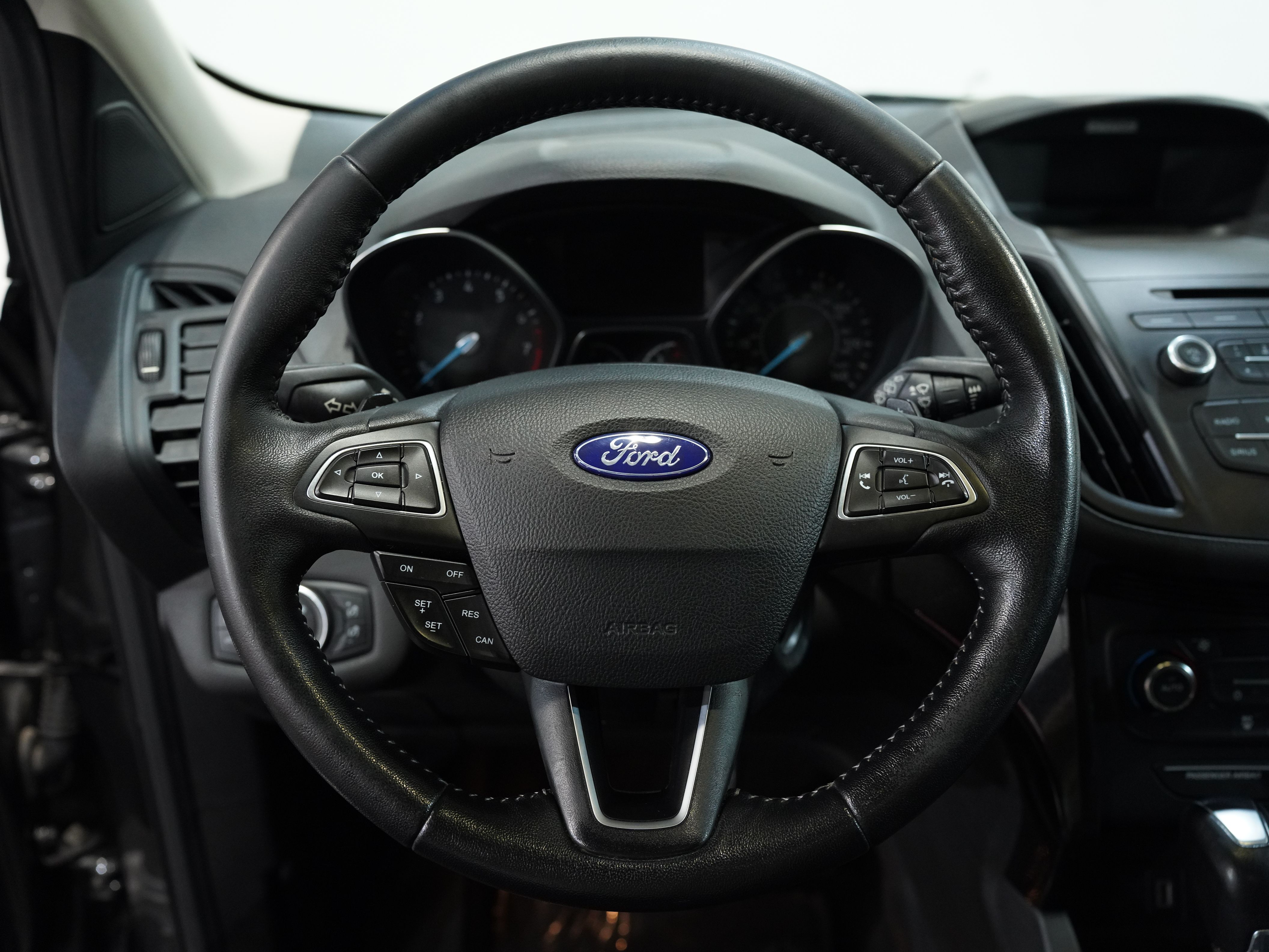 GRAY, 2017 FORD ESCAPE Image 37