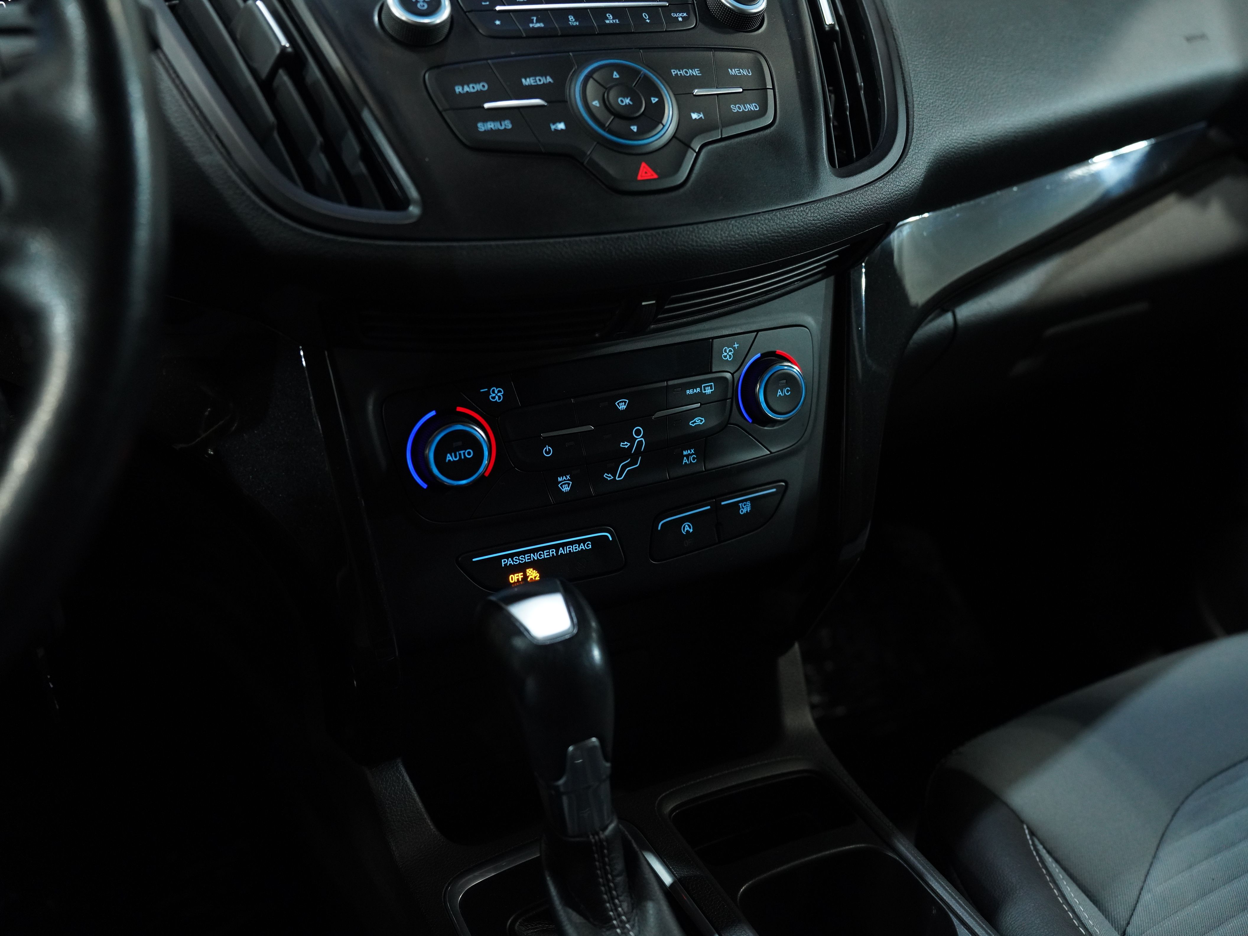 GRAY, 2017 FORD ESCAPE Image 42