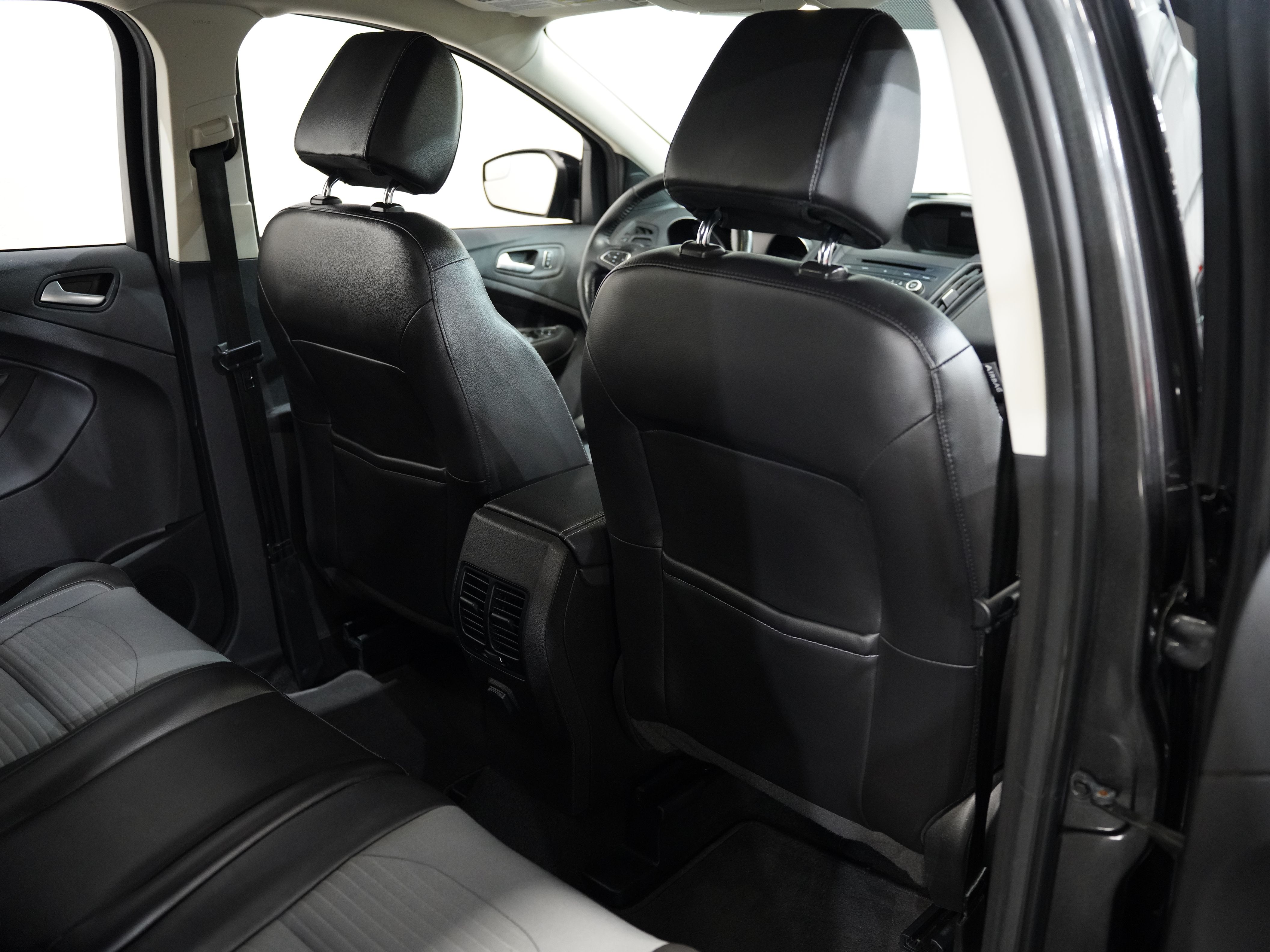 GRAY, 2017 FORD ESCAPE Image 36