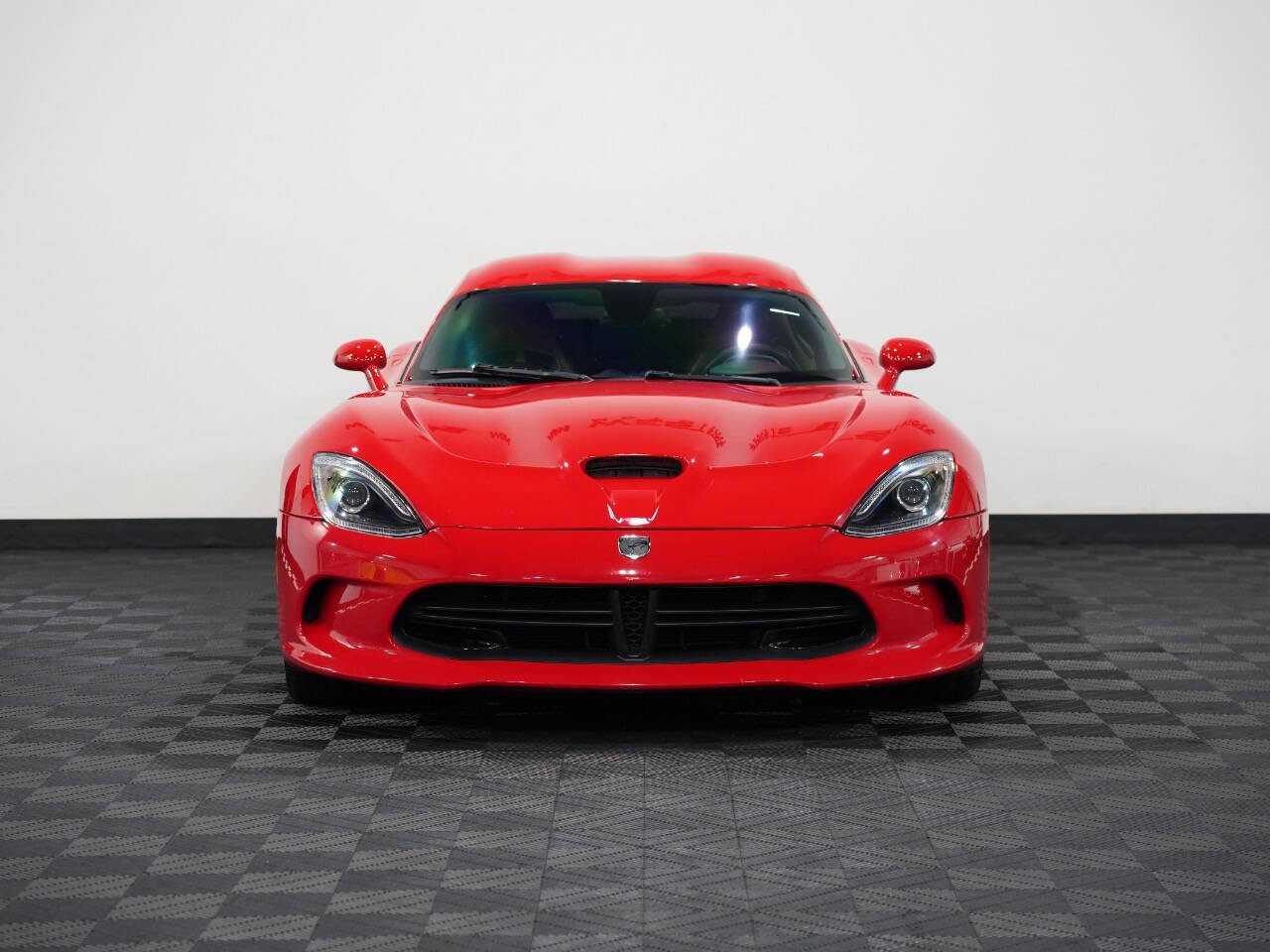 ADRENALINE RED, 2015 DODGE VIPER Image 4