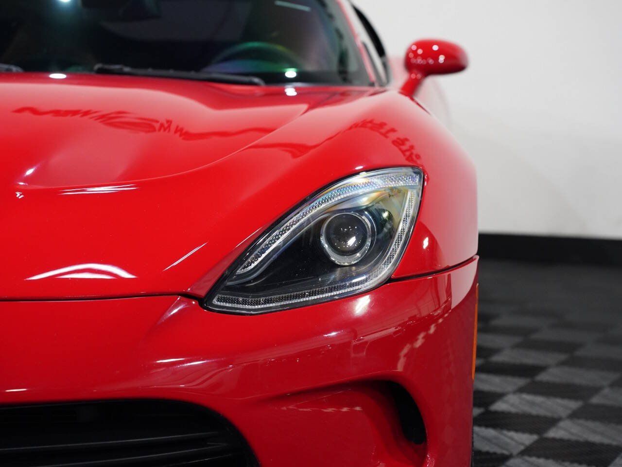 ADRENALINE RED, 2015 DODGE VIPER Image 10