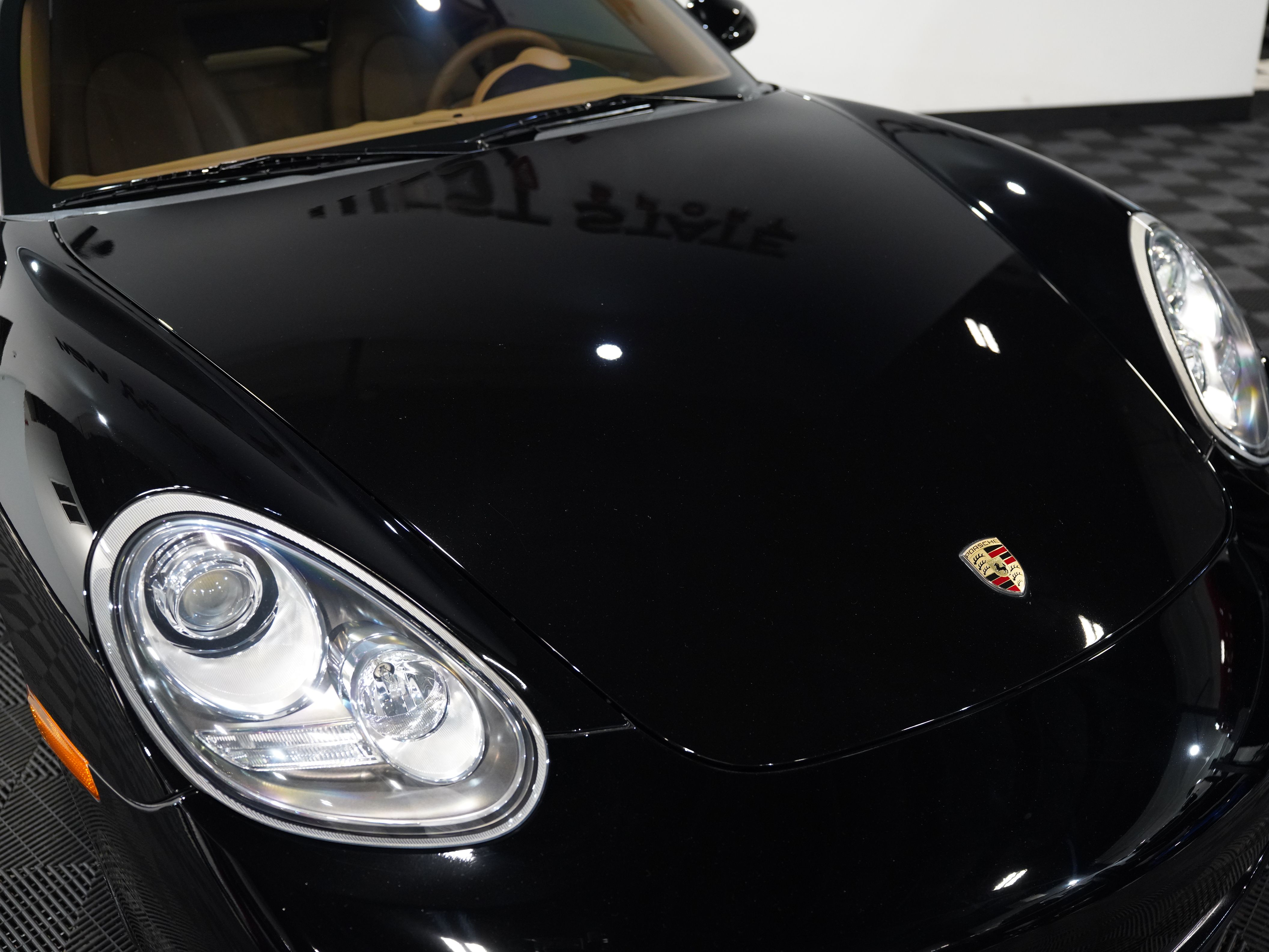 BLACK, 2010 PORSCHE CAYMAN Image 12
