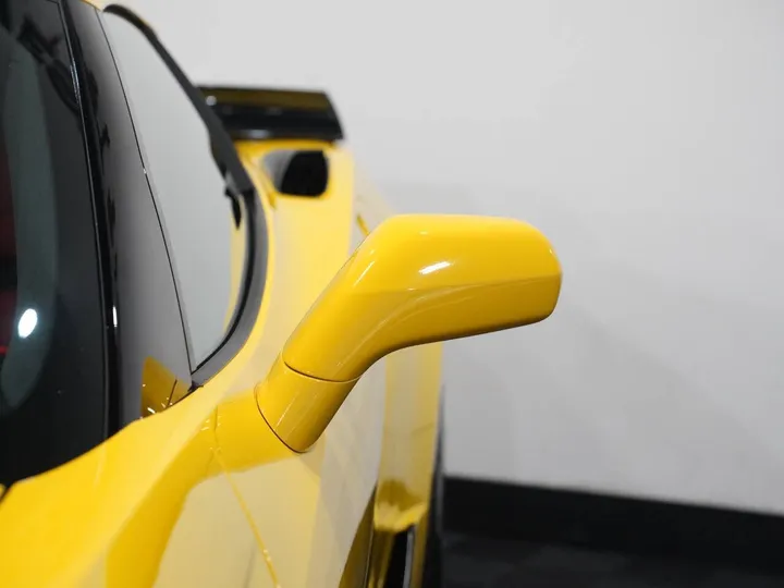 VELOCITY YELLOW TINTCOAT, 2015 CHEVROLET CORVETTE Image 11