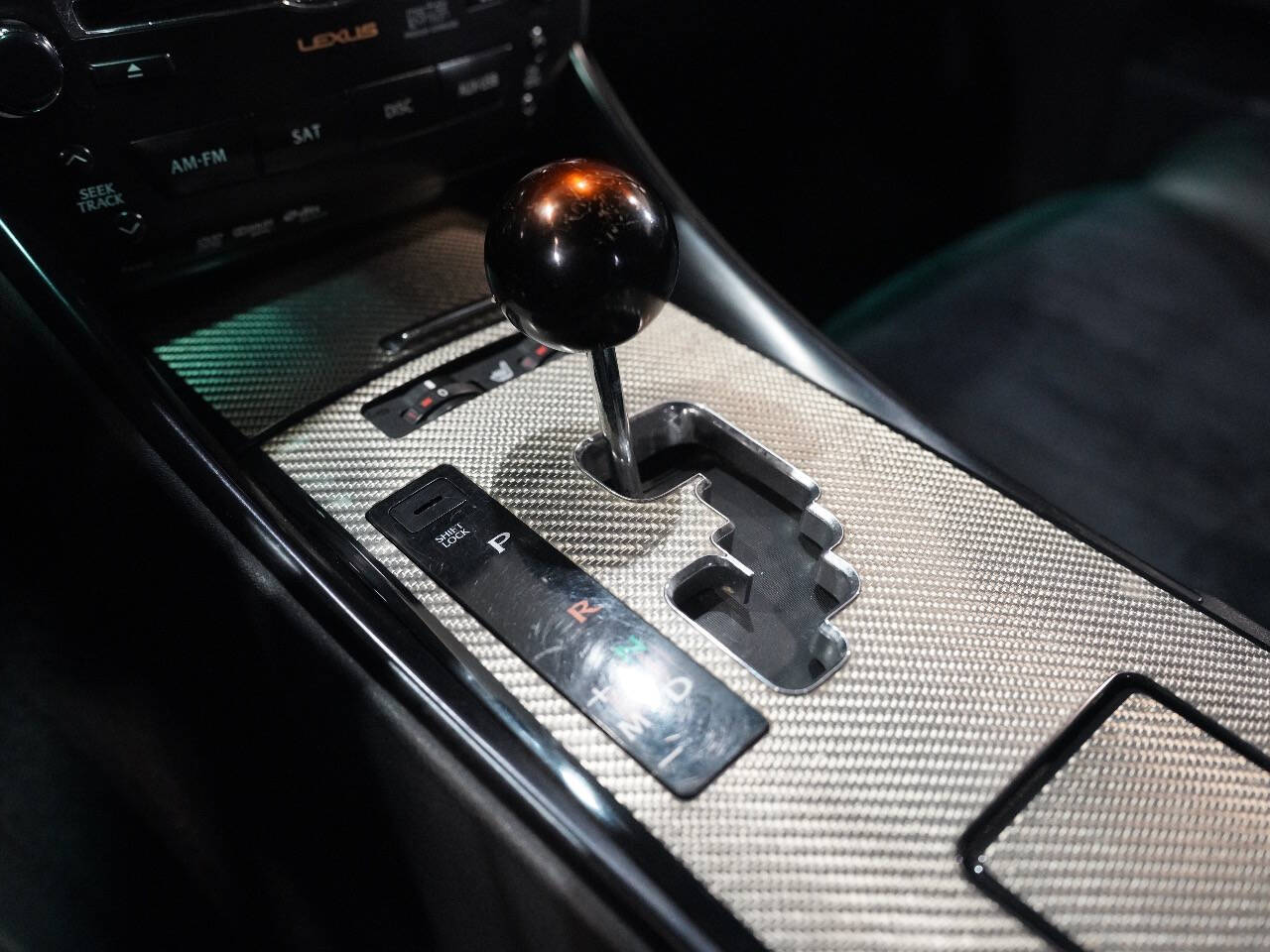 MERCURY METALLIC, 2011 LEXUS IS F Image 51