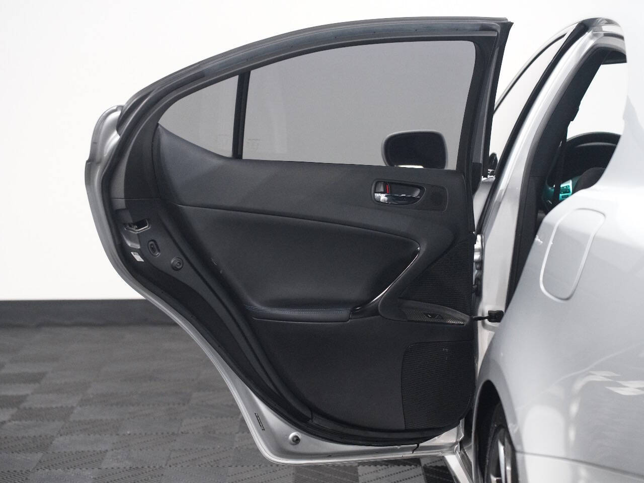 MERCURY METALLIC, 2011 LEXUS IS F Image 29