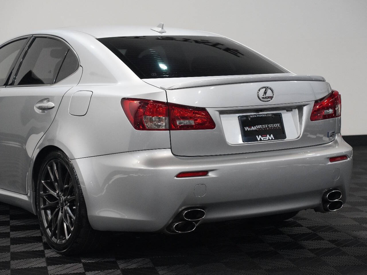 MERCURY METALLIC, 2011 LEXUS IS F Image 17