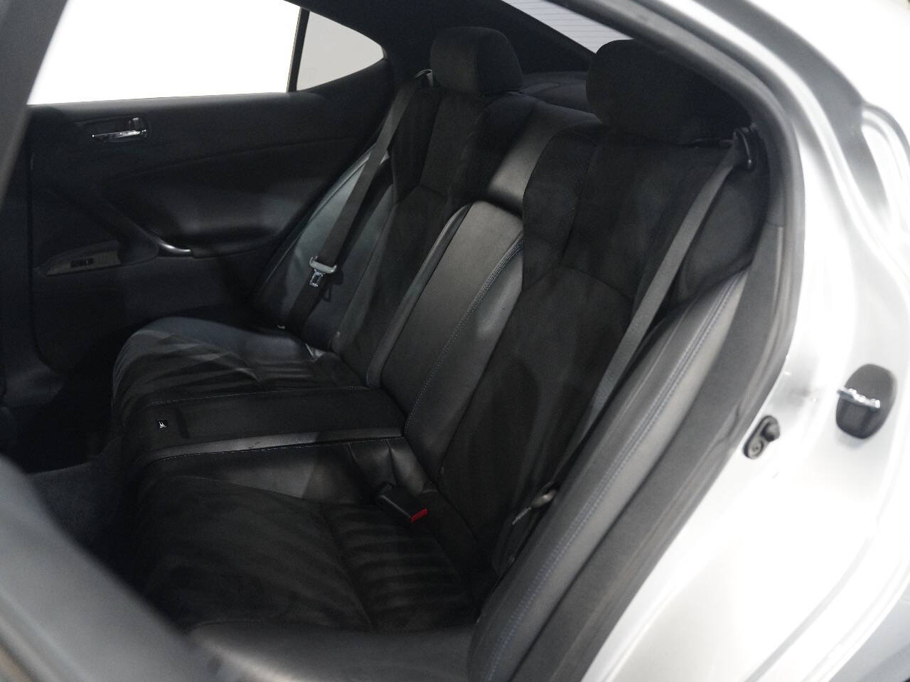 MERCURY METALLIC, 2011 LEXUS IS F Image 41