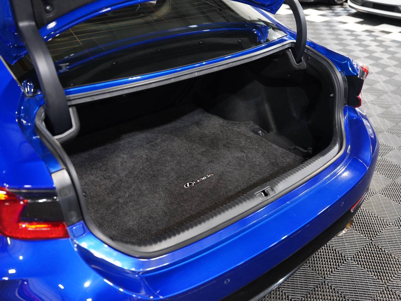 BLUE, 2017 LEXUS RC Image 51