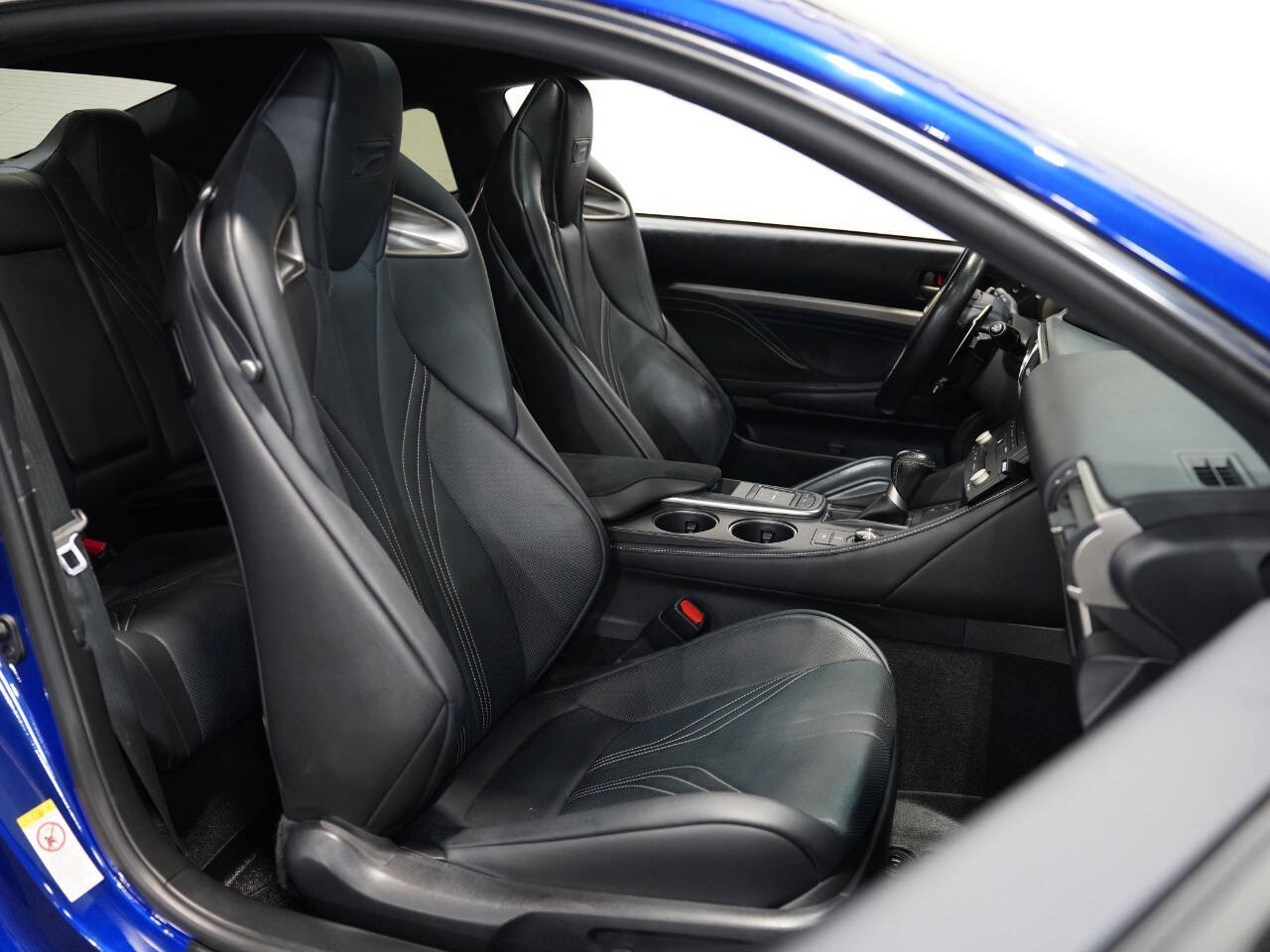 BLUE, 2017 LEXUS RC Image 34