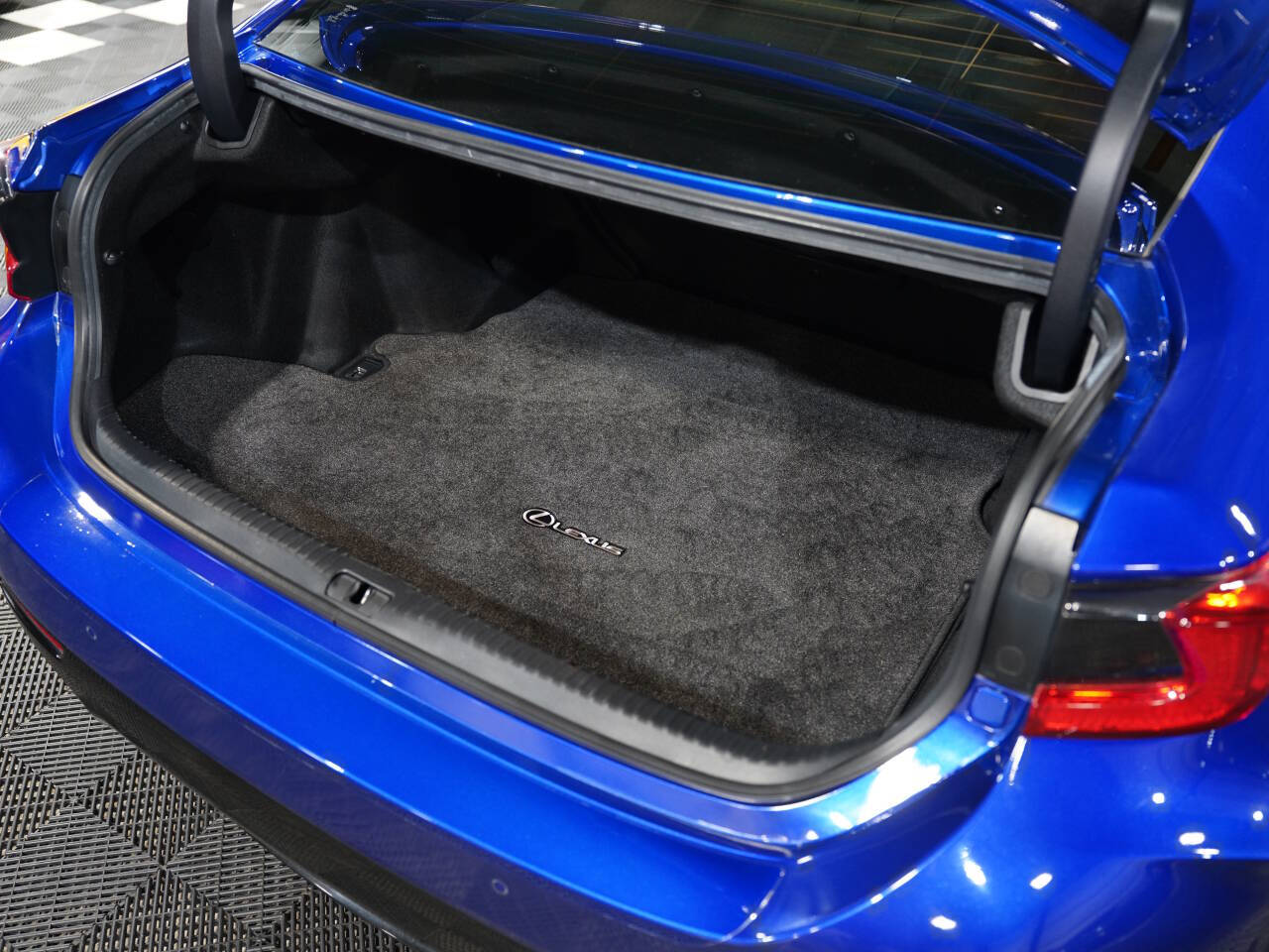 BLUE, 2017 LEXUS RC Image 53