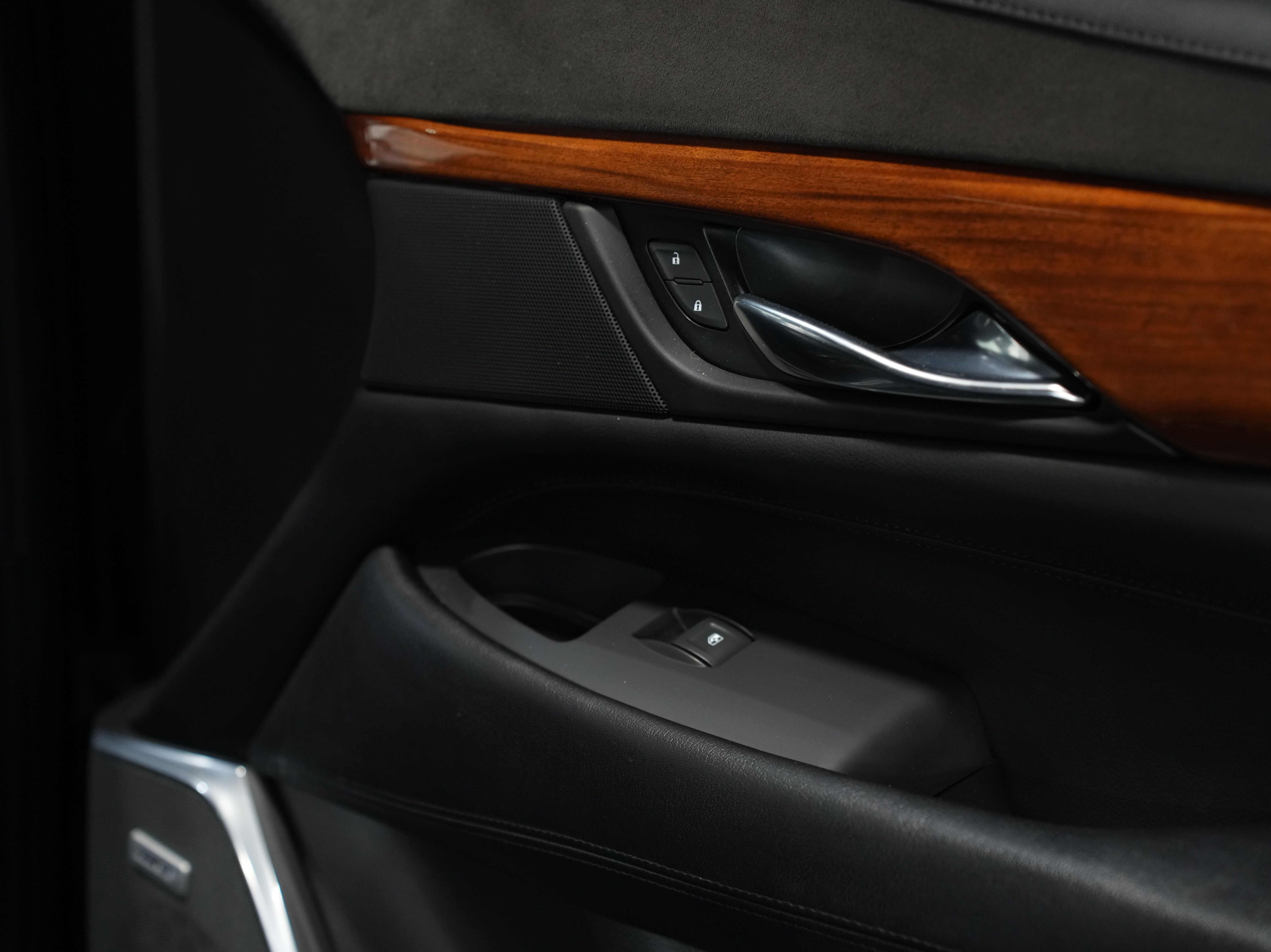 BLACK, 2016 CADILLAC ESCALADE Image 23