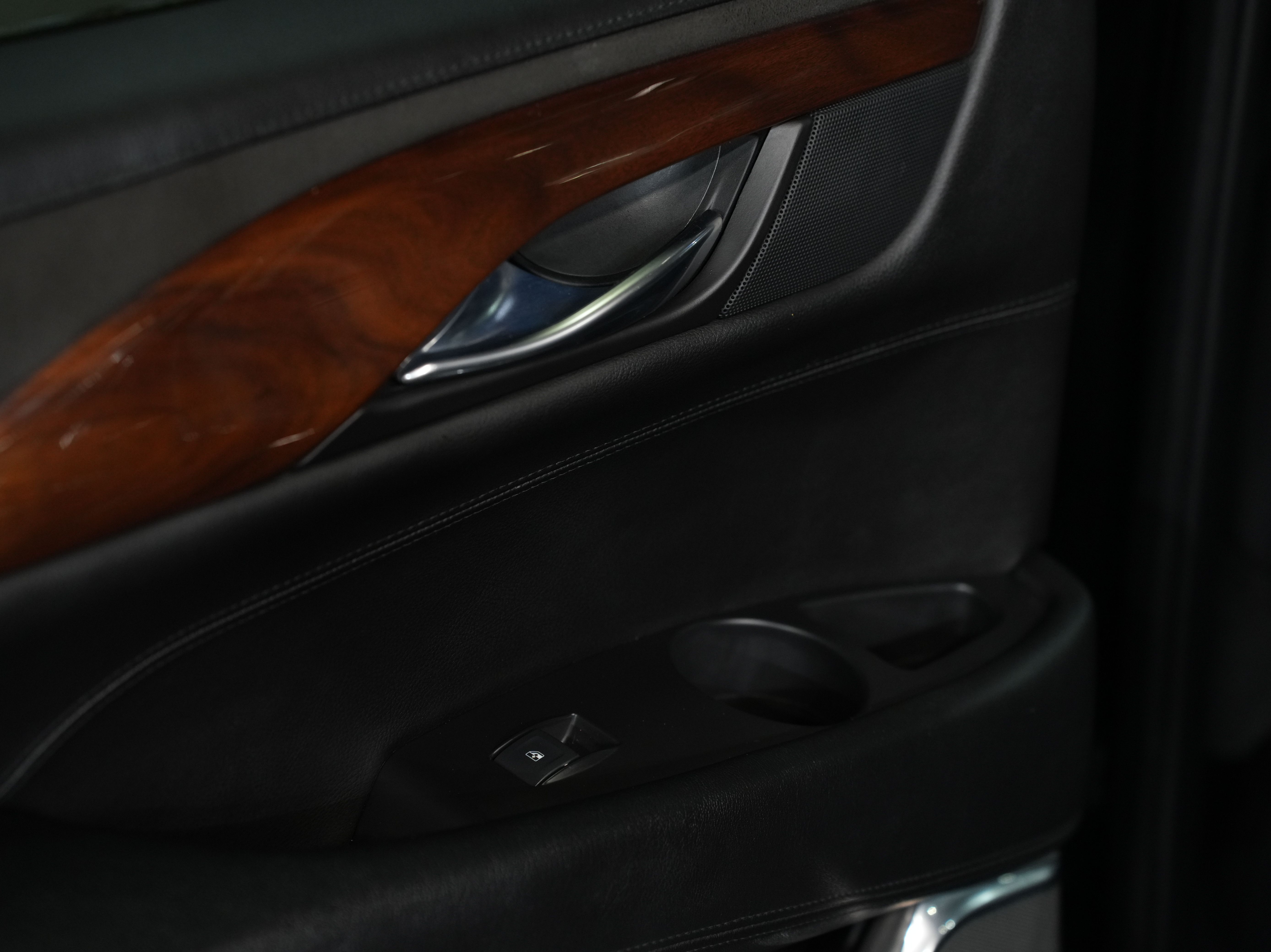 BLACK, 2016 CADILLAC ESCALADE Image 25