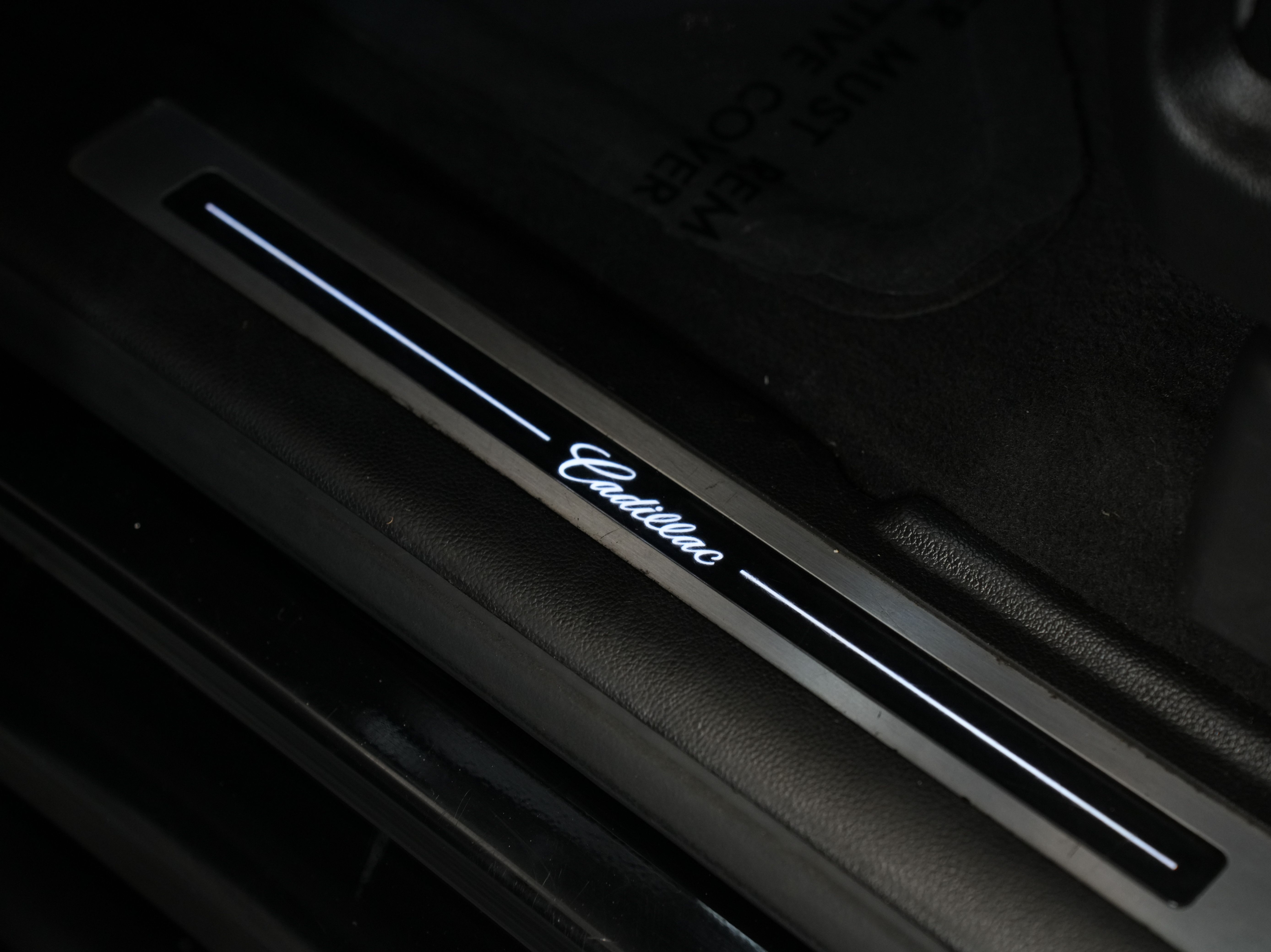 BLACK, 2016 CADILLAC ESCALADE Image 28