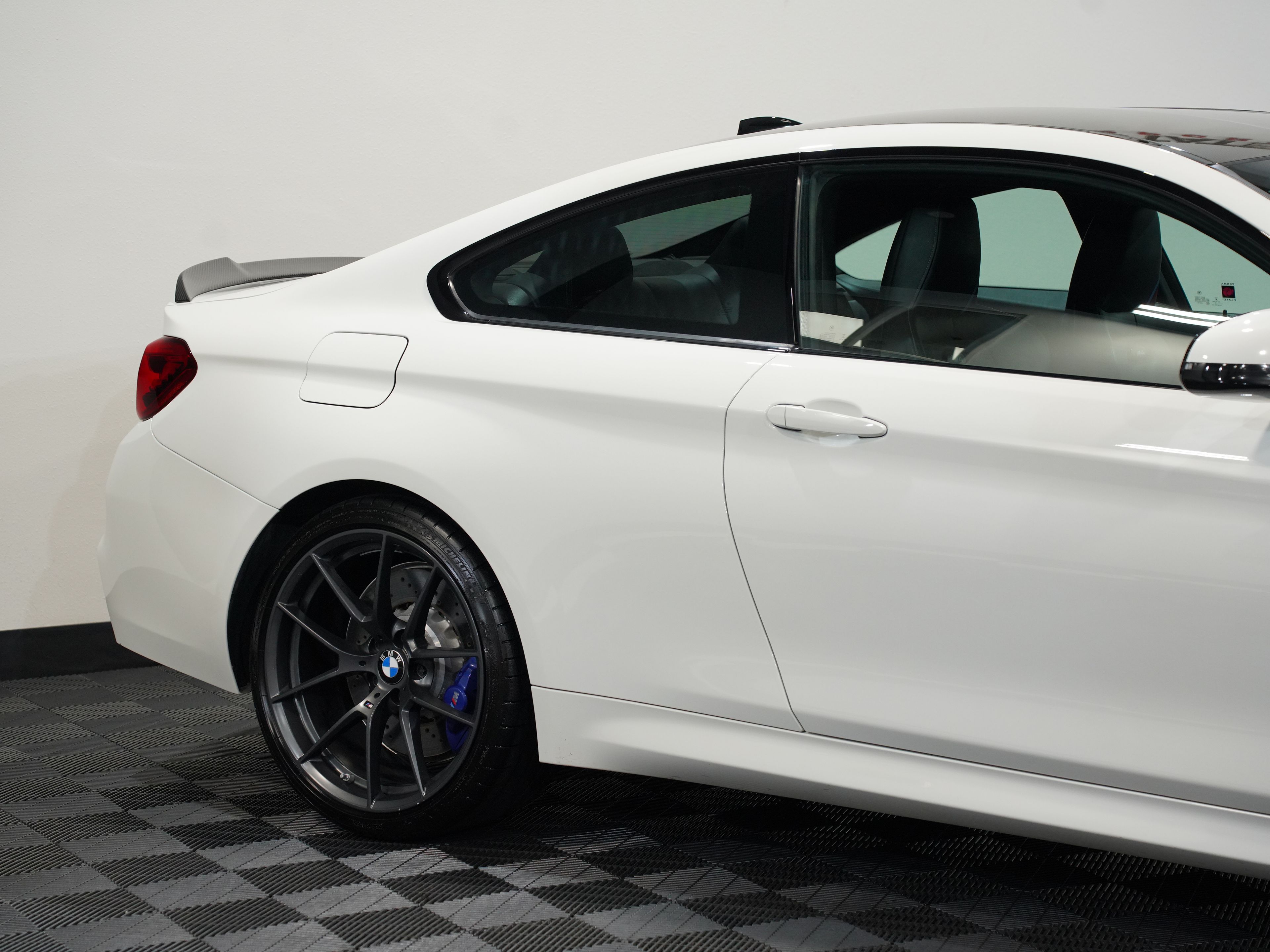WHITE, 2020 BMW M4 Image 16