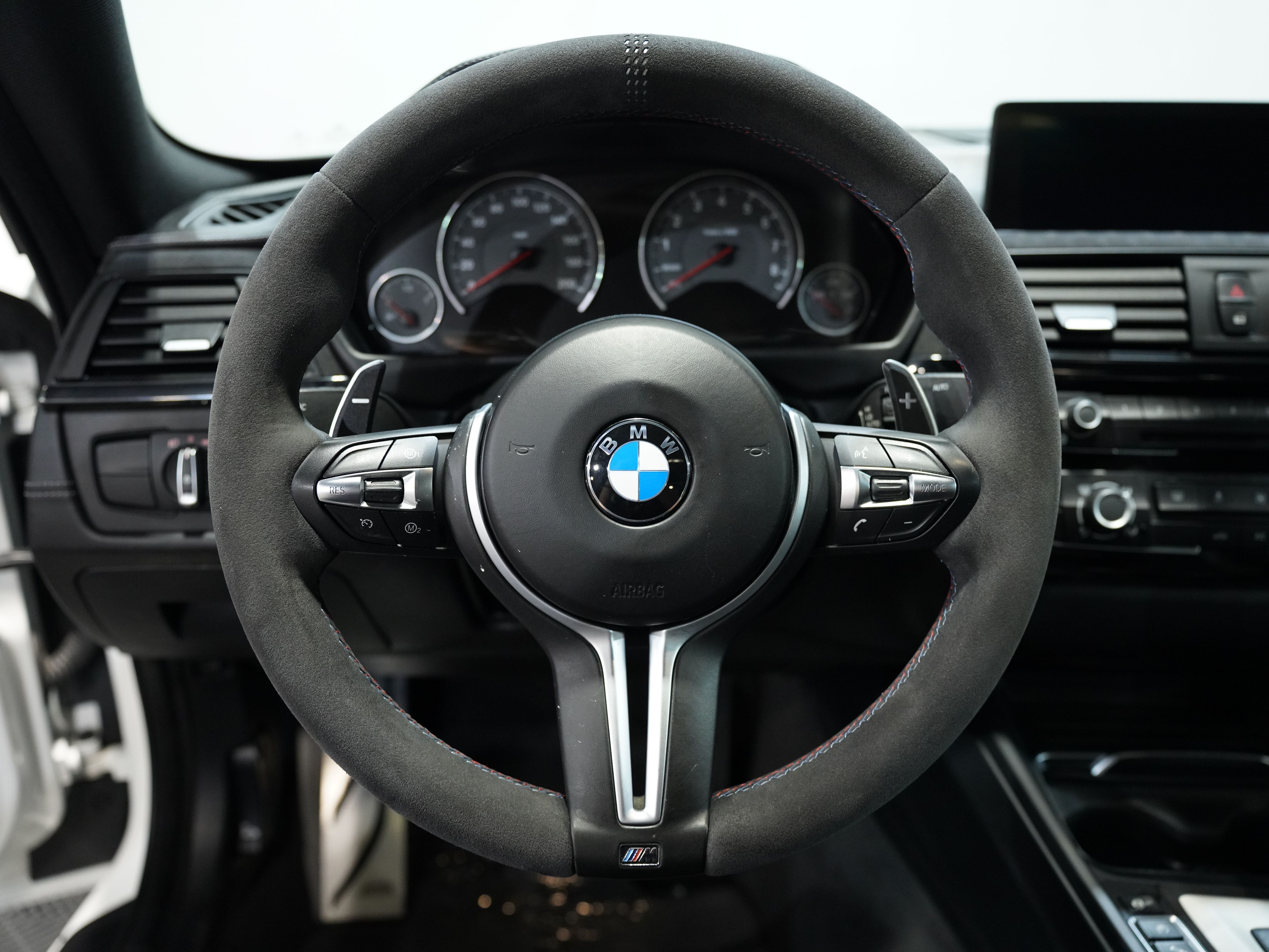 WHITE, 2020 BMW M4 Image 28