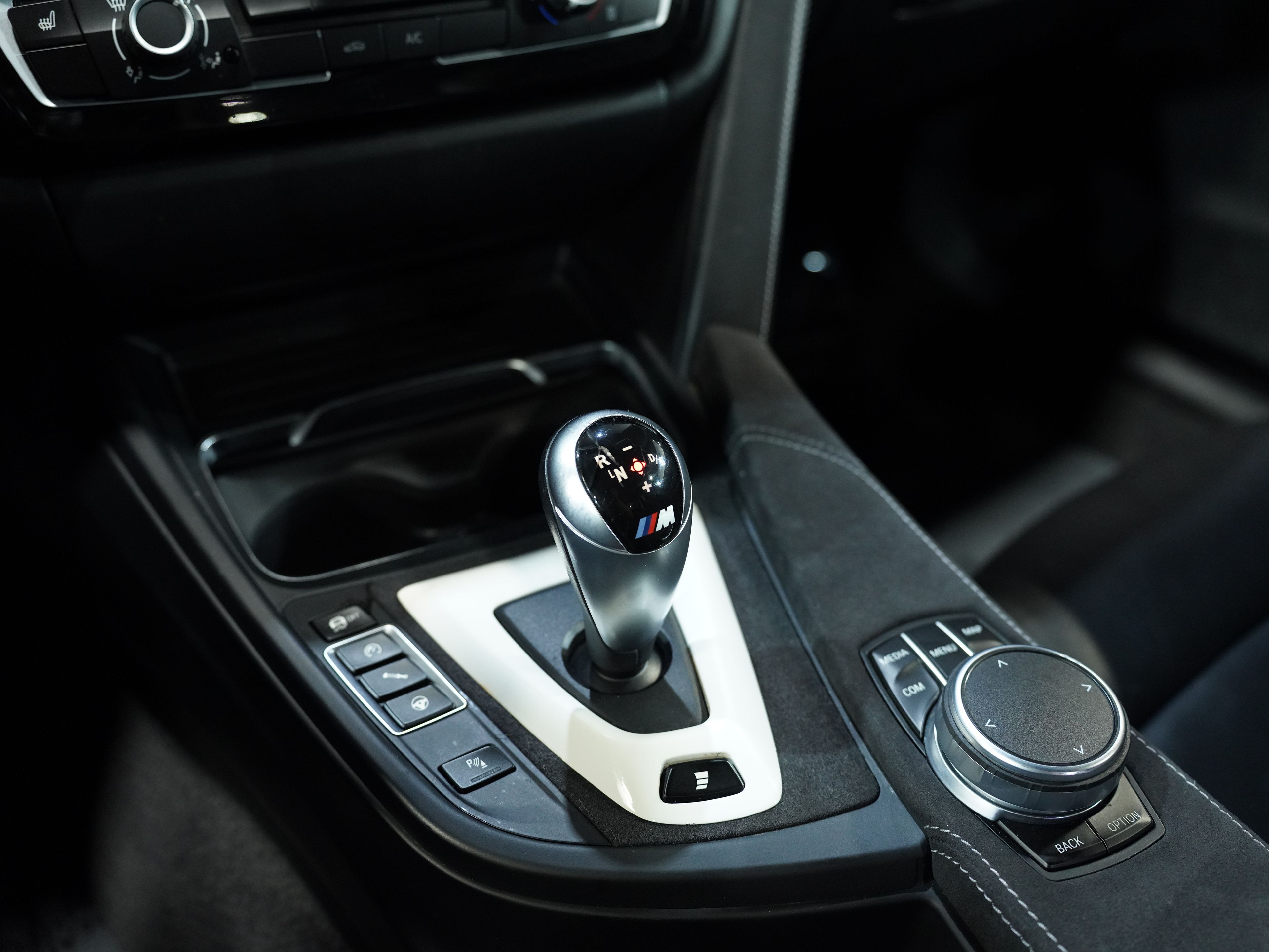 WHITE, 2020 BMW M4 Image 35