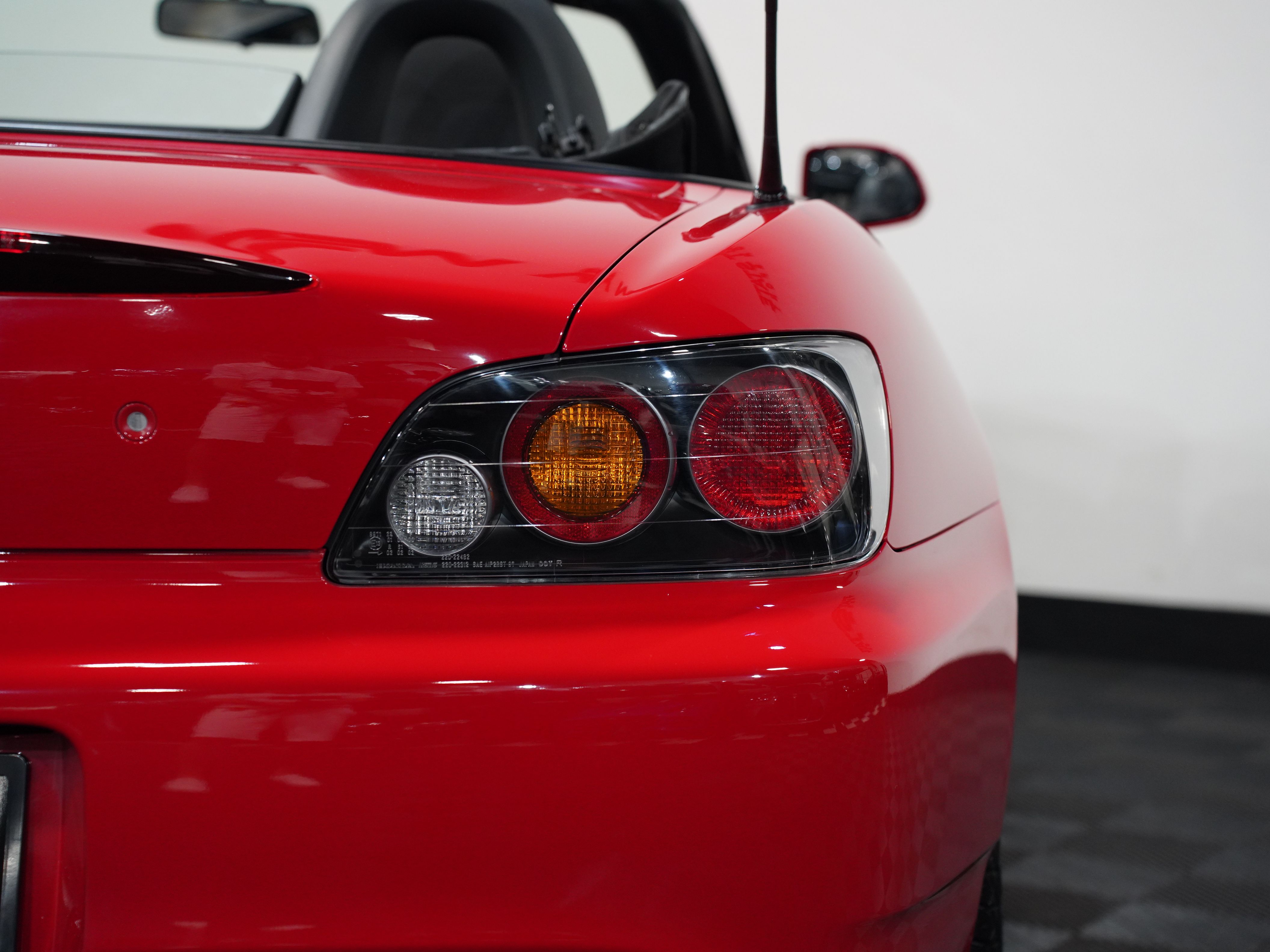 RED, 2007 HONDA S2000 Image 17