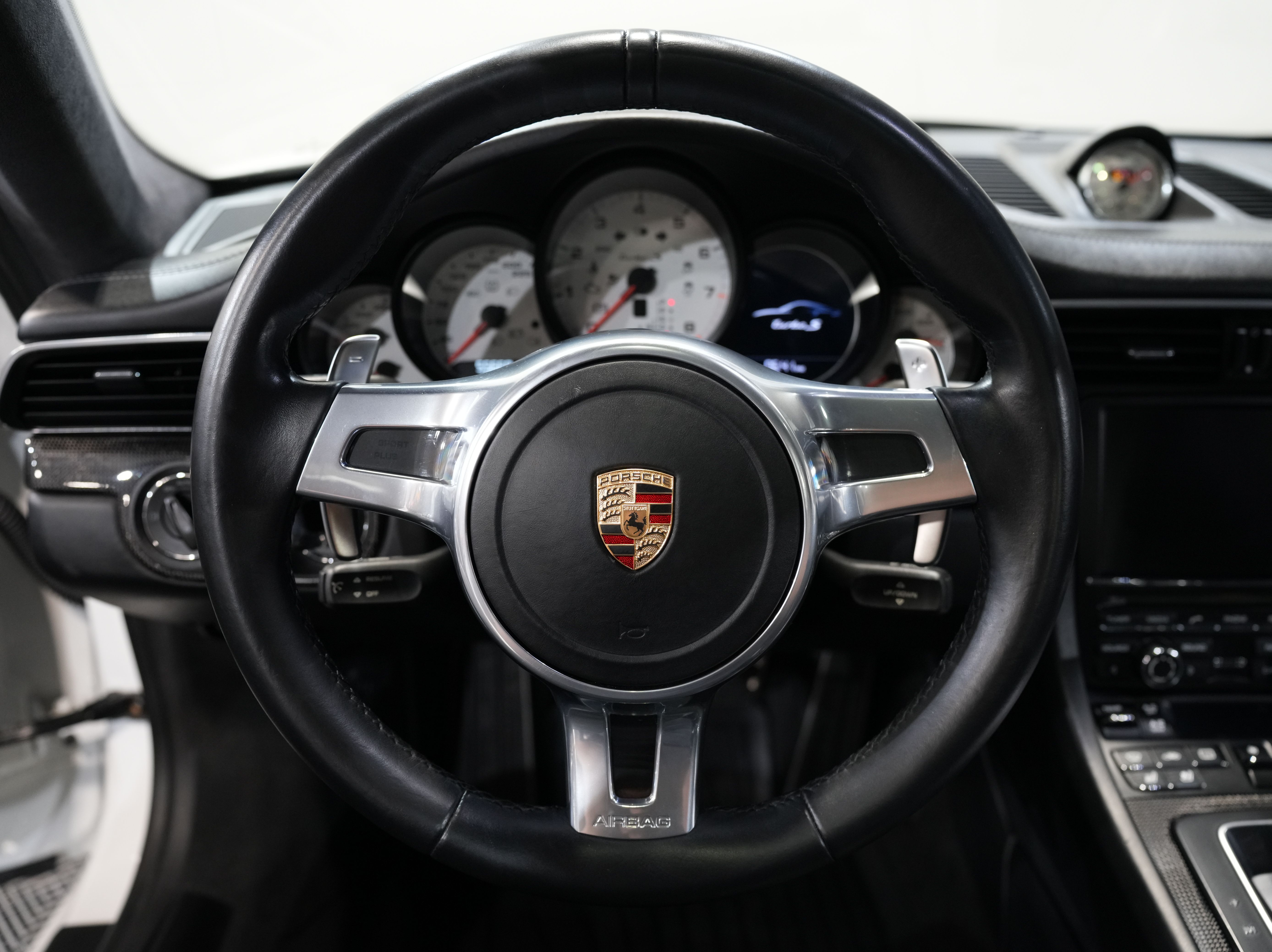 WHITE, 2014 PORSCHE 911 Image 36