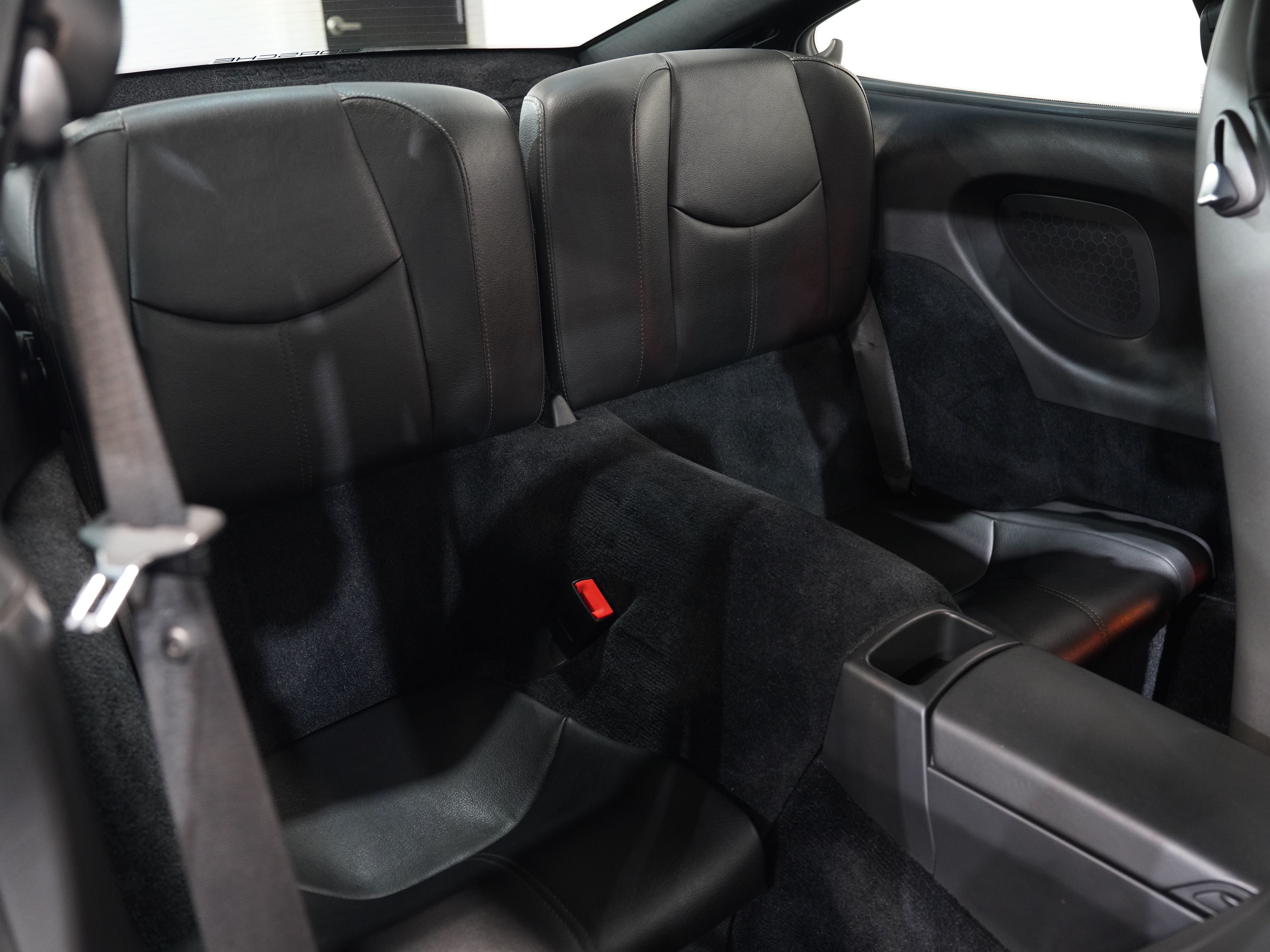 2006 PORSCHE 911 Image 32
