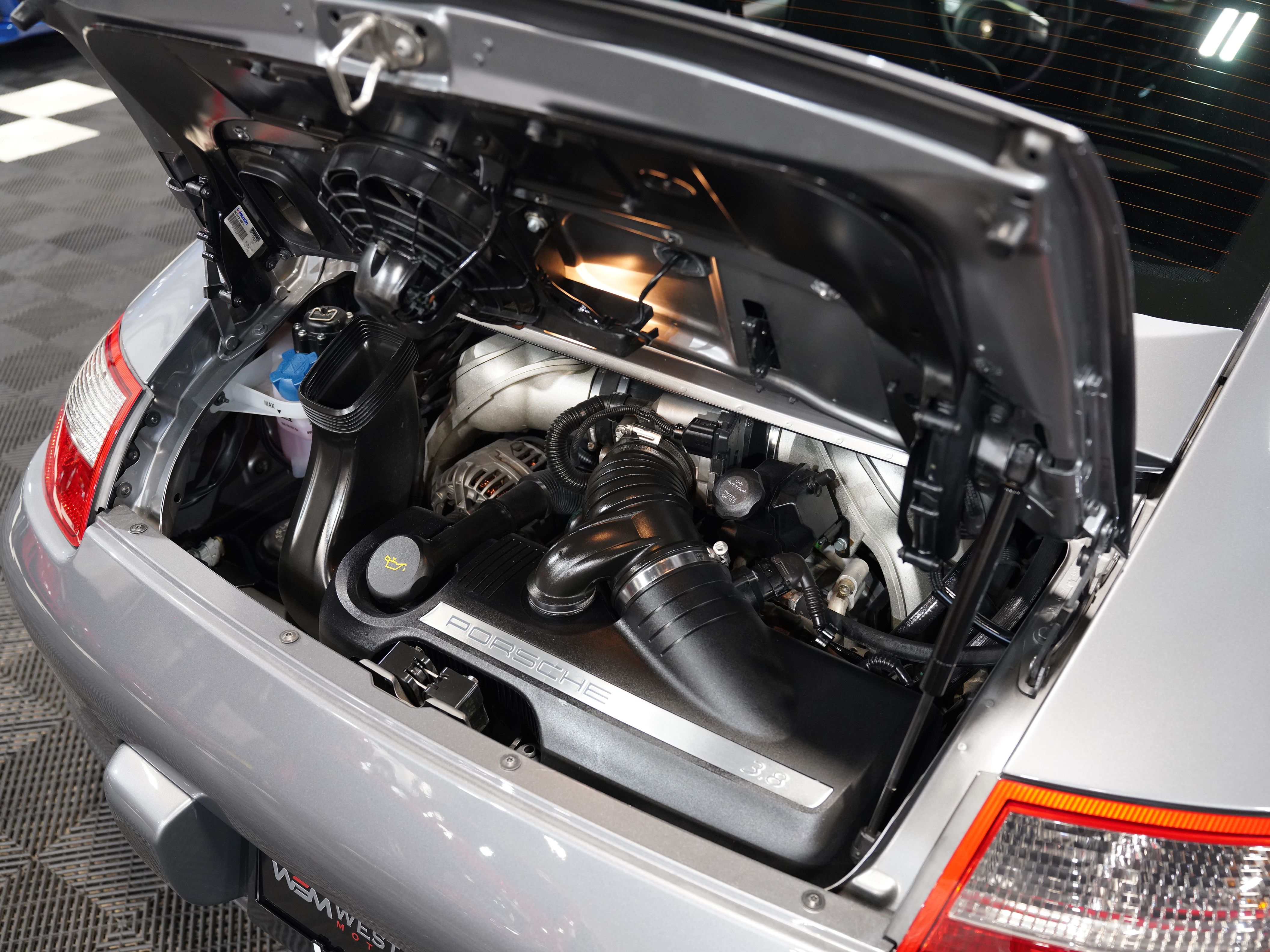 2006 PORSCHE 911 Image 45