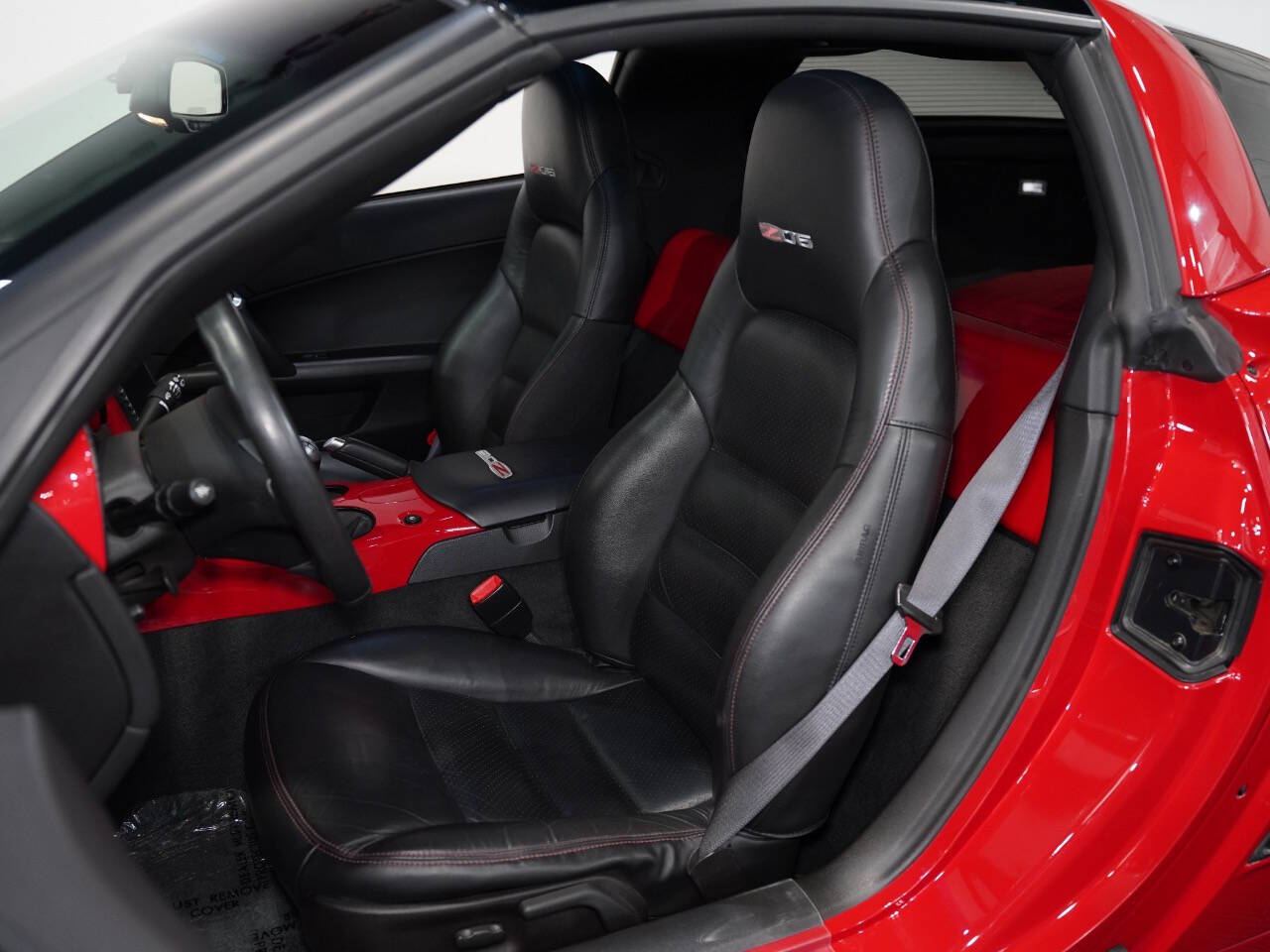 RED, 2007 CHEVROLET CORVETTE Image 28