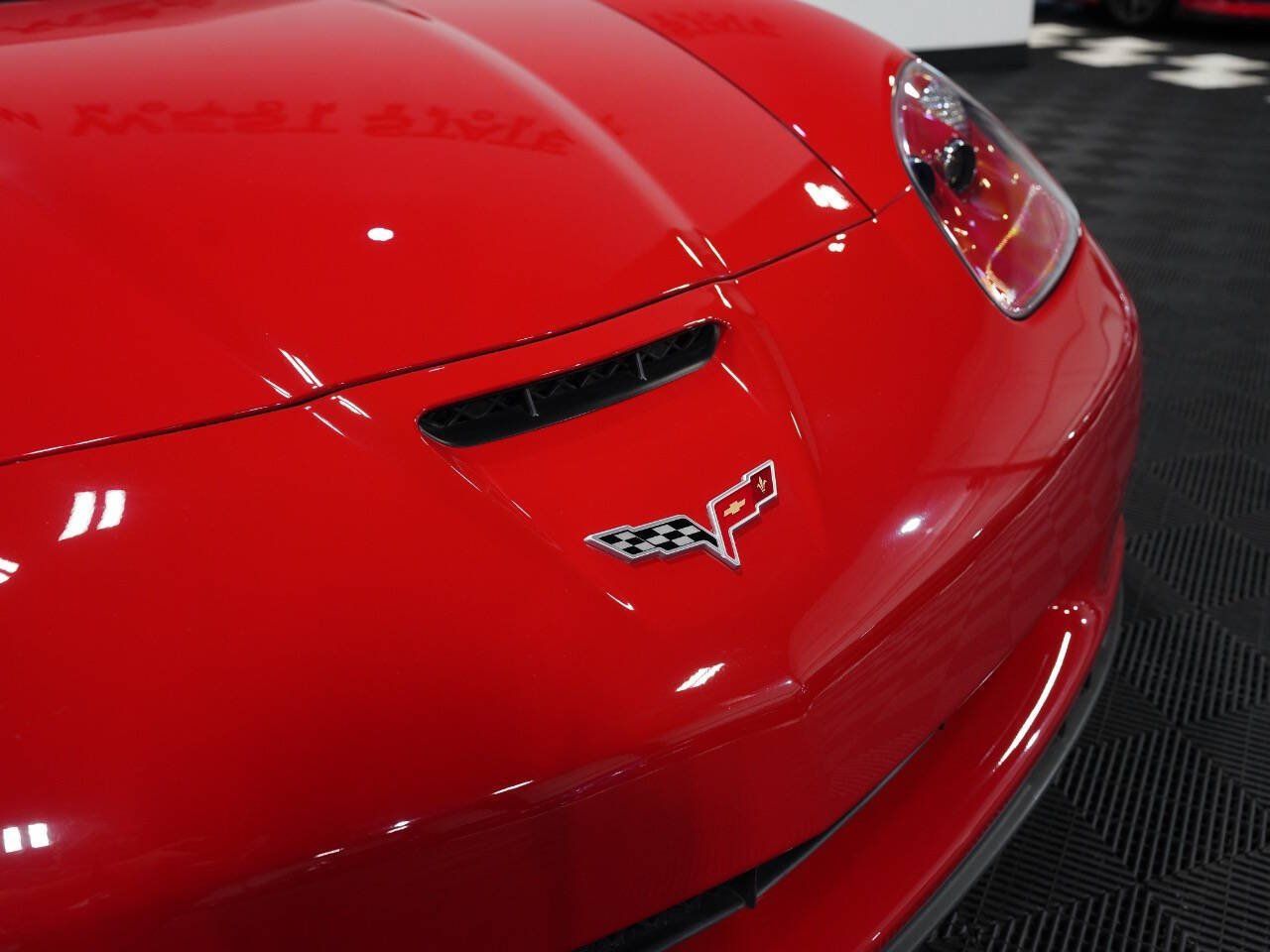 RED, 2007 CHEVROLET CORVETTE Image 15