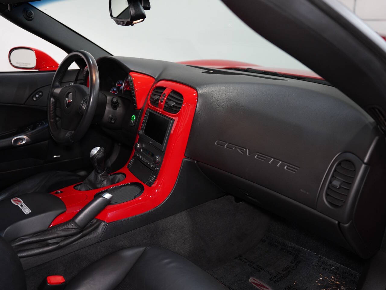 RED, 2007 CHEVROLET CORVETTE Image 32
