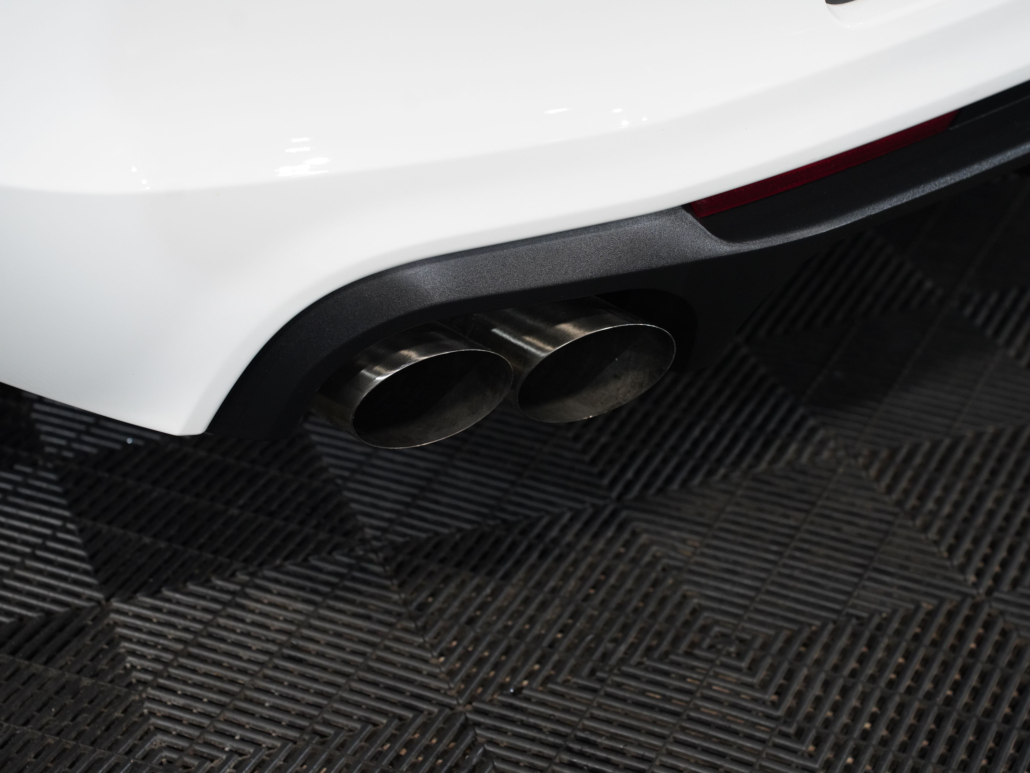 2014 FORD MUSTANG Image 20