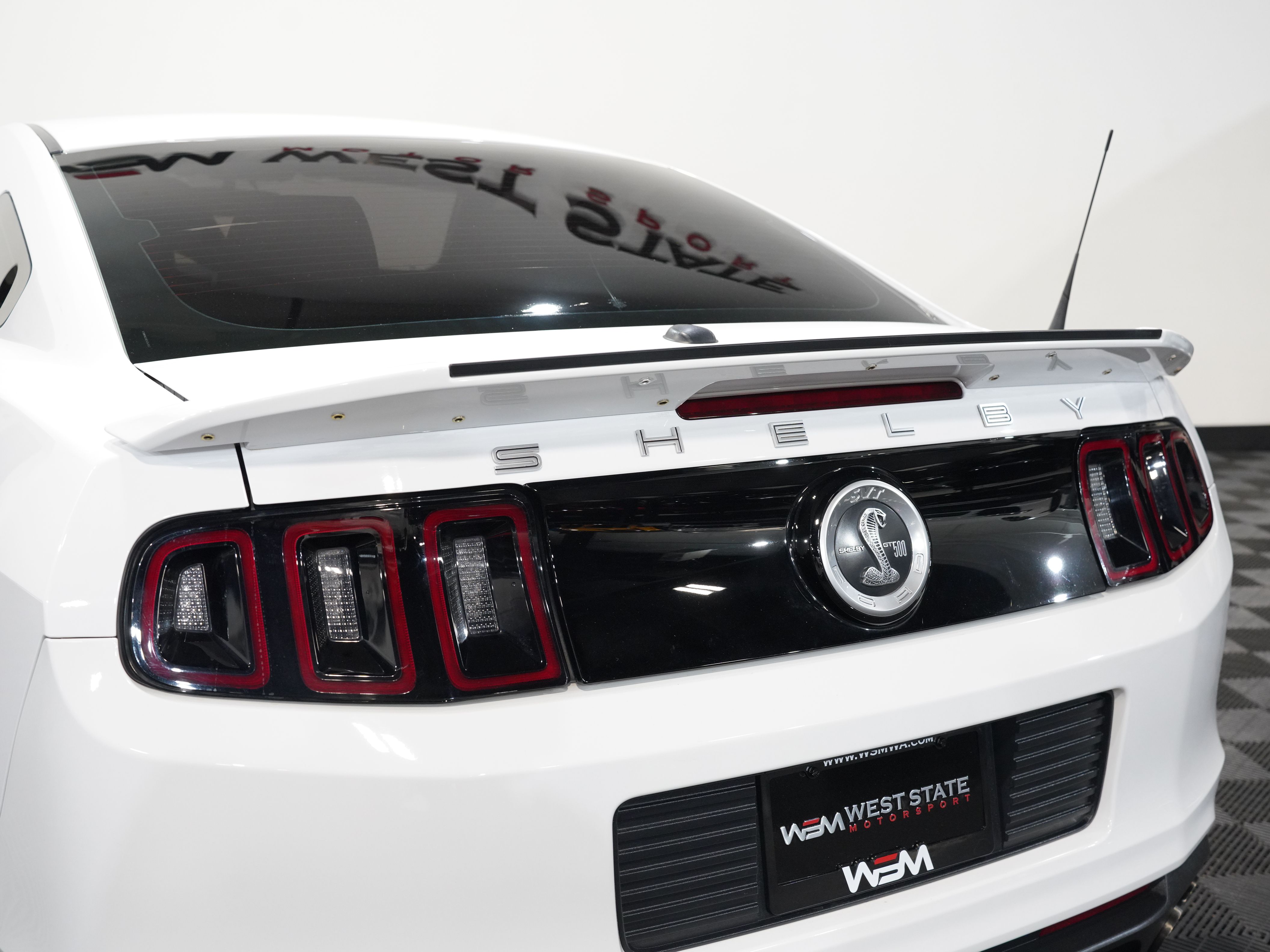 2014 FORD MUSTANG Image 21