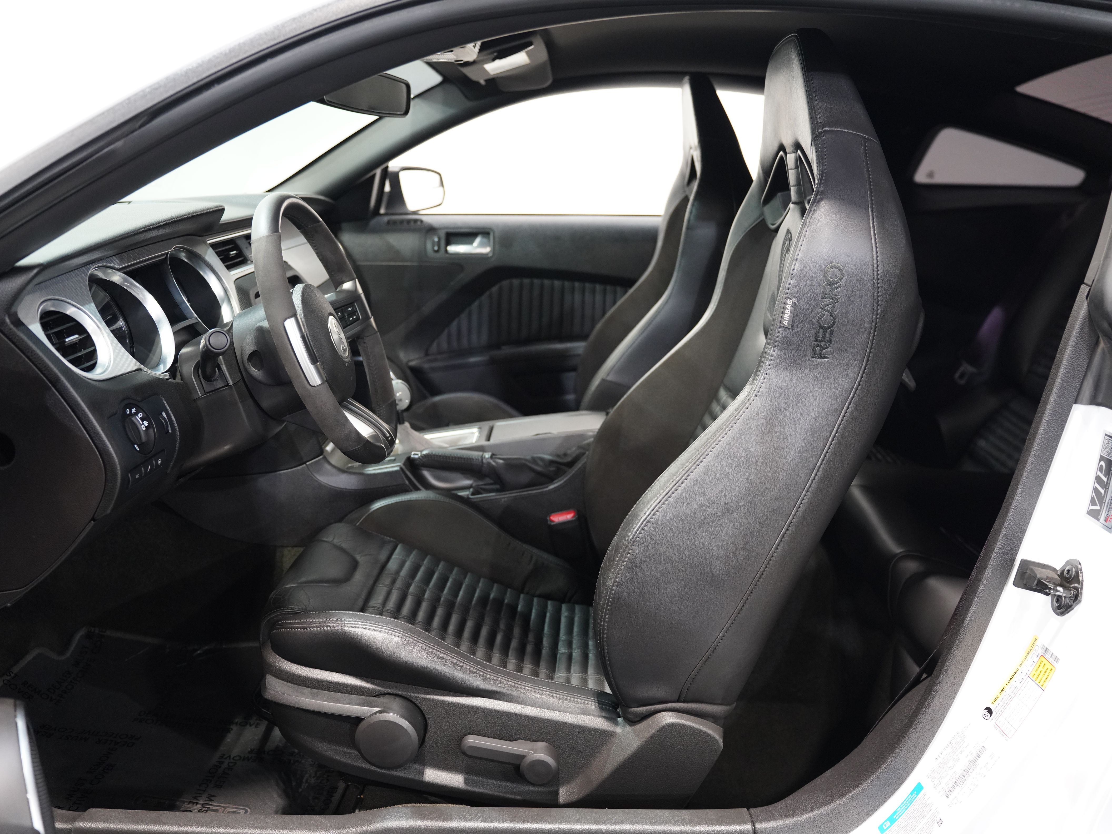 2014 FORD MUSTANG Image 31