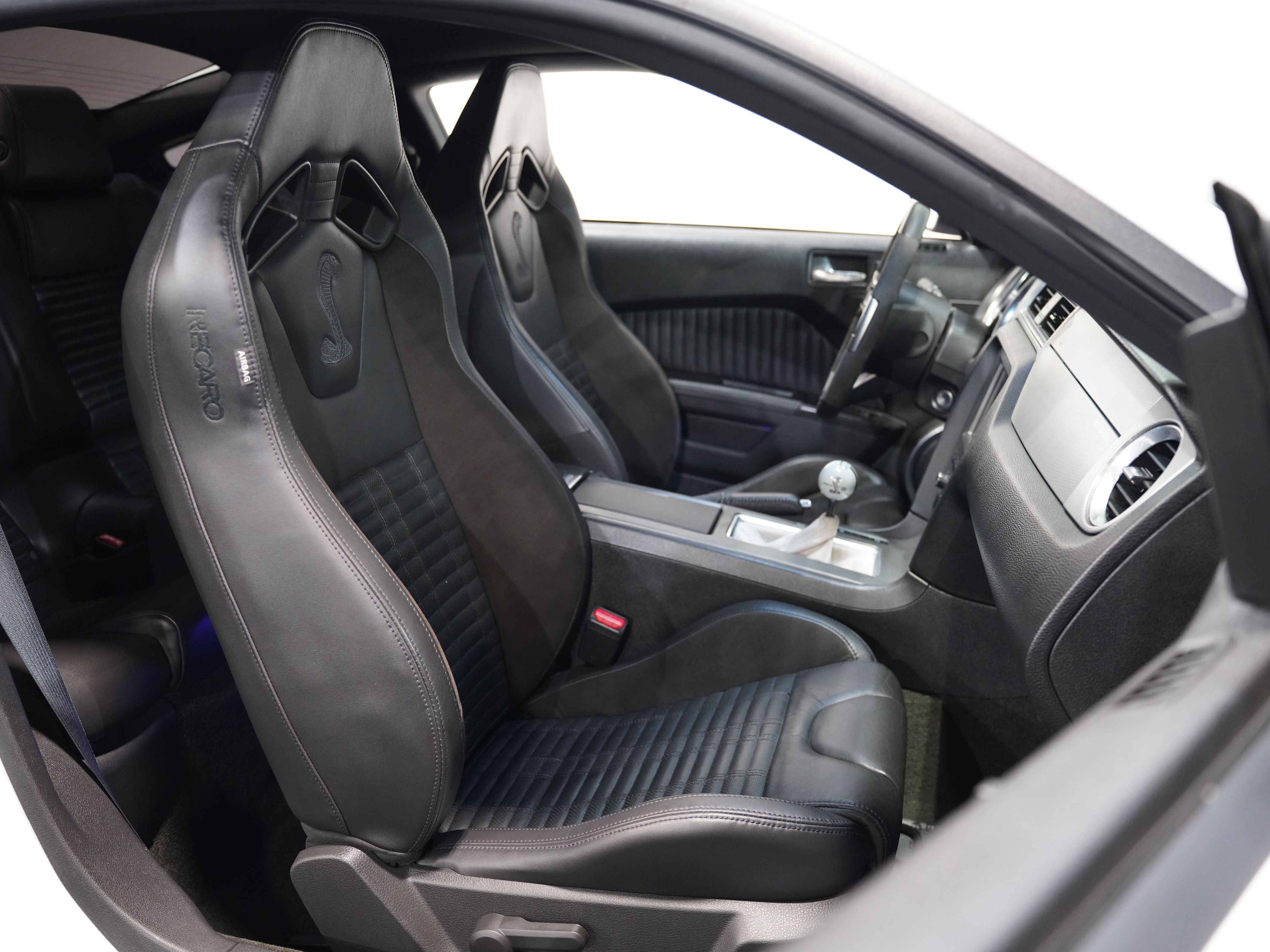 2014 FORD MUSTANG Image 33