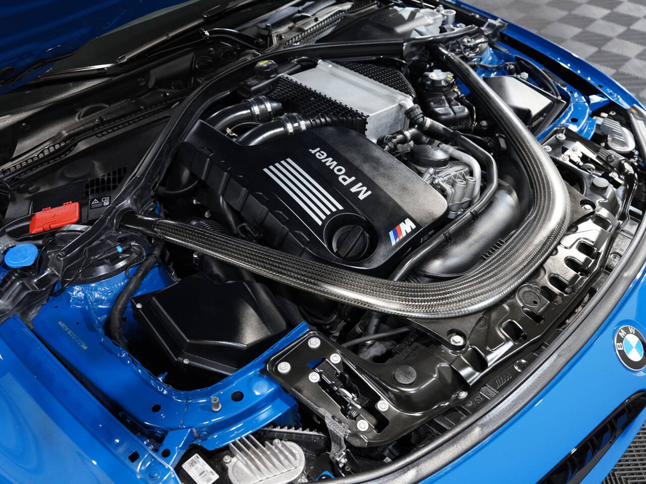 LAGUNA SECA BLUE, 2020 BMW M4 Image 42