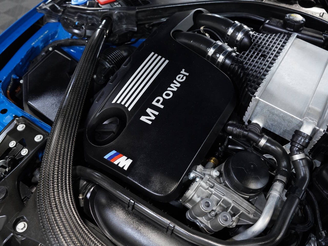 LAGUNA SECA BLUE, 2020 BMW M4 Image 45