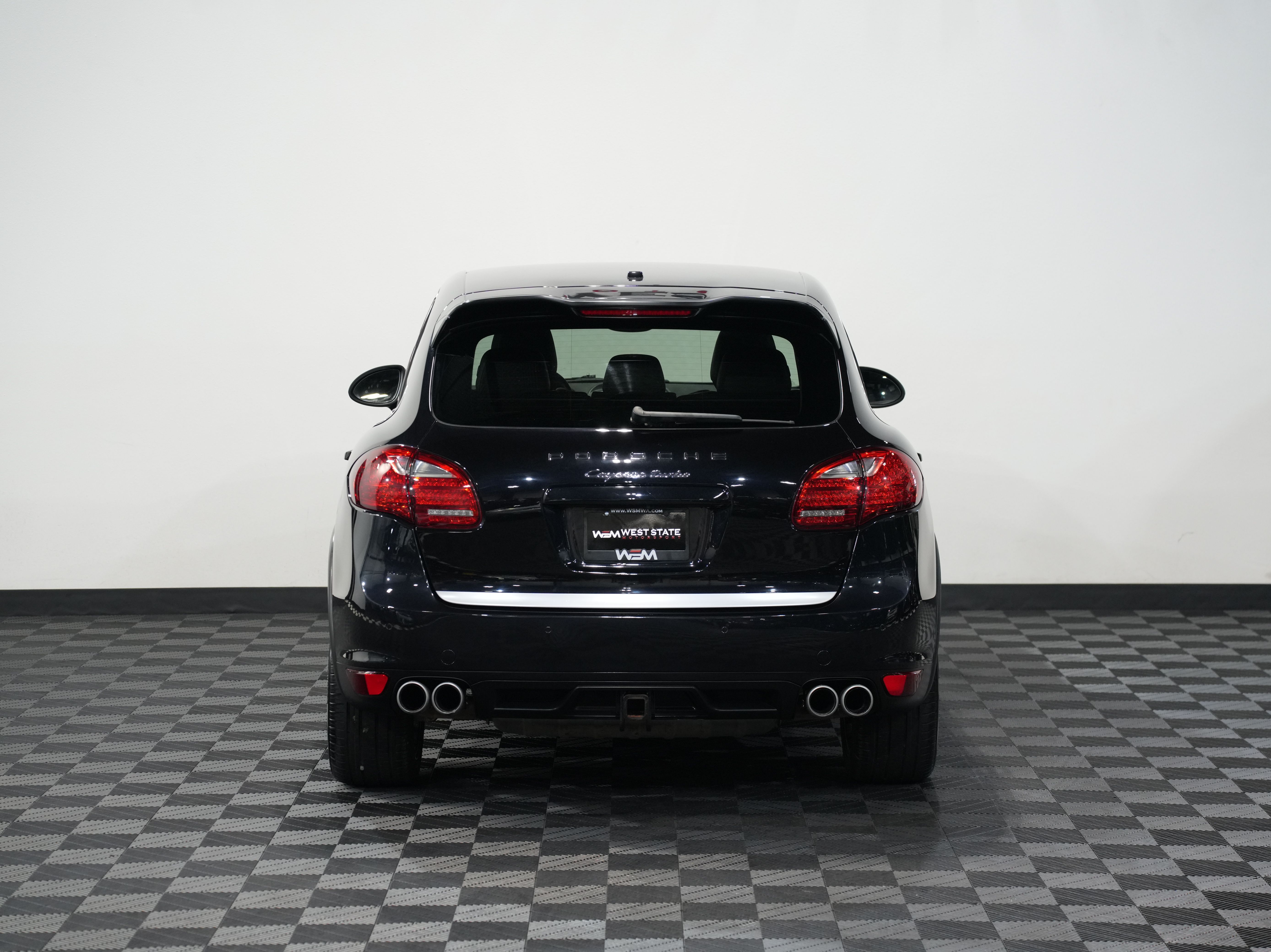 BLACK, 2011 PORSCHE CAYENNE Image 7
