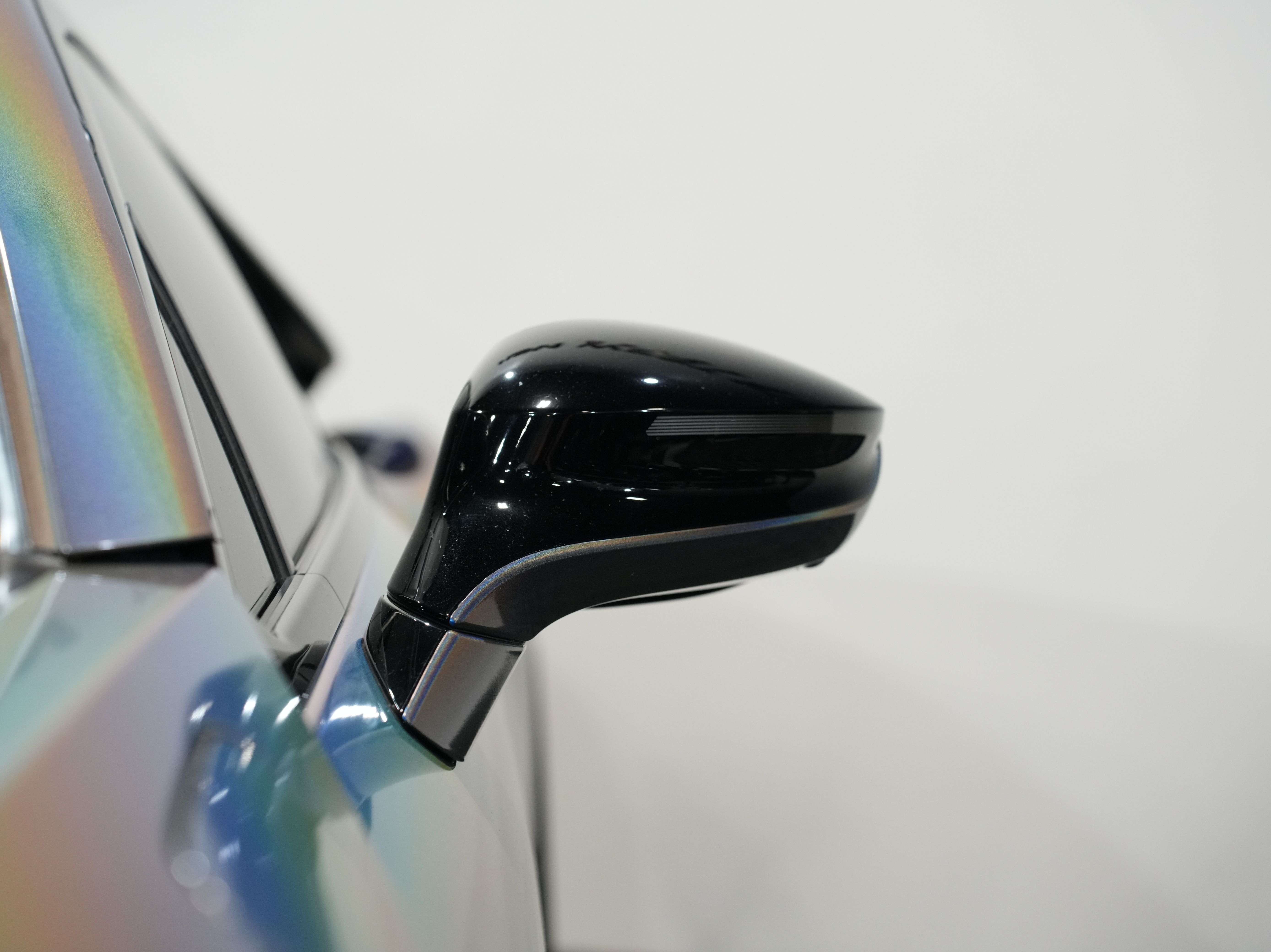 BLUE, 2015 BMW I8 Image 11