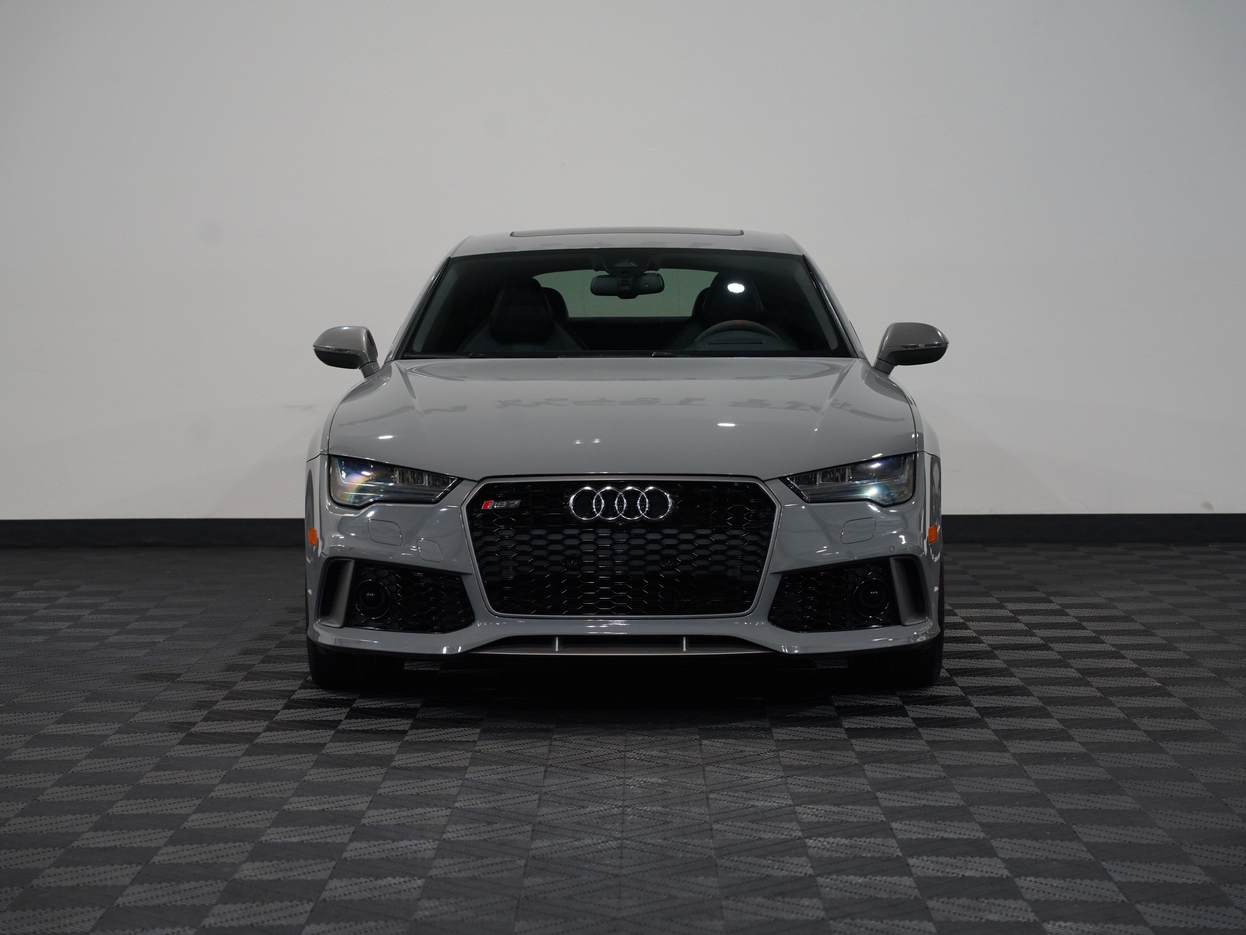 GRAY, 2017 AUDI RS 7 Image 4