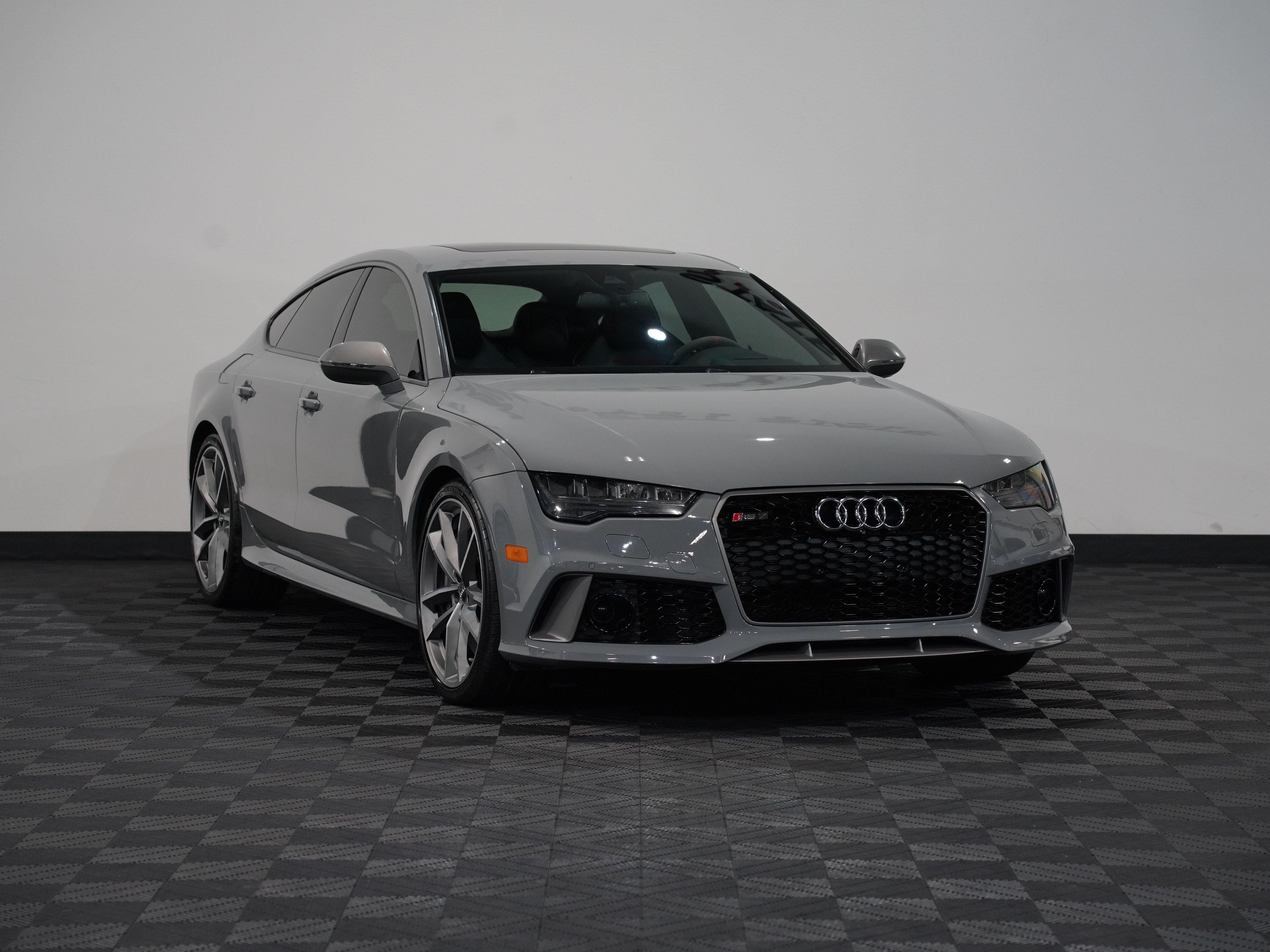 GRAY, 2017 AUDI RS 7 Image 5