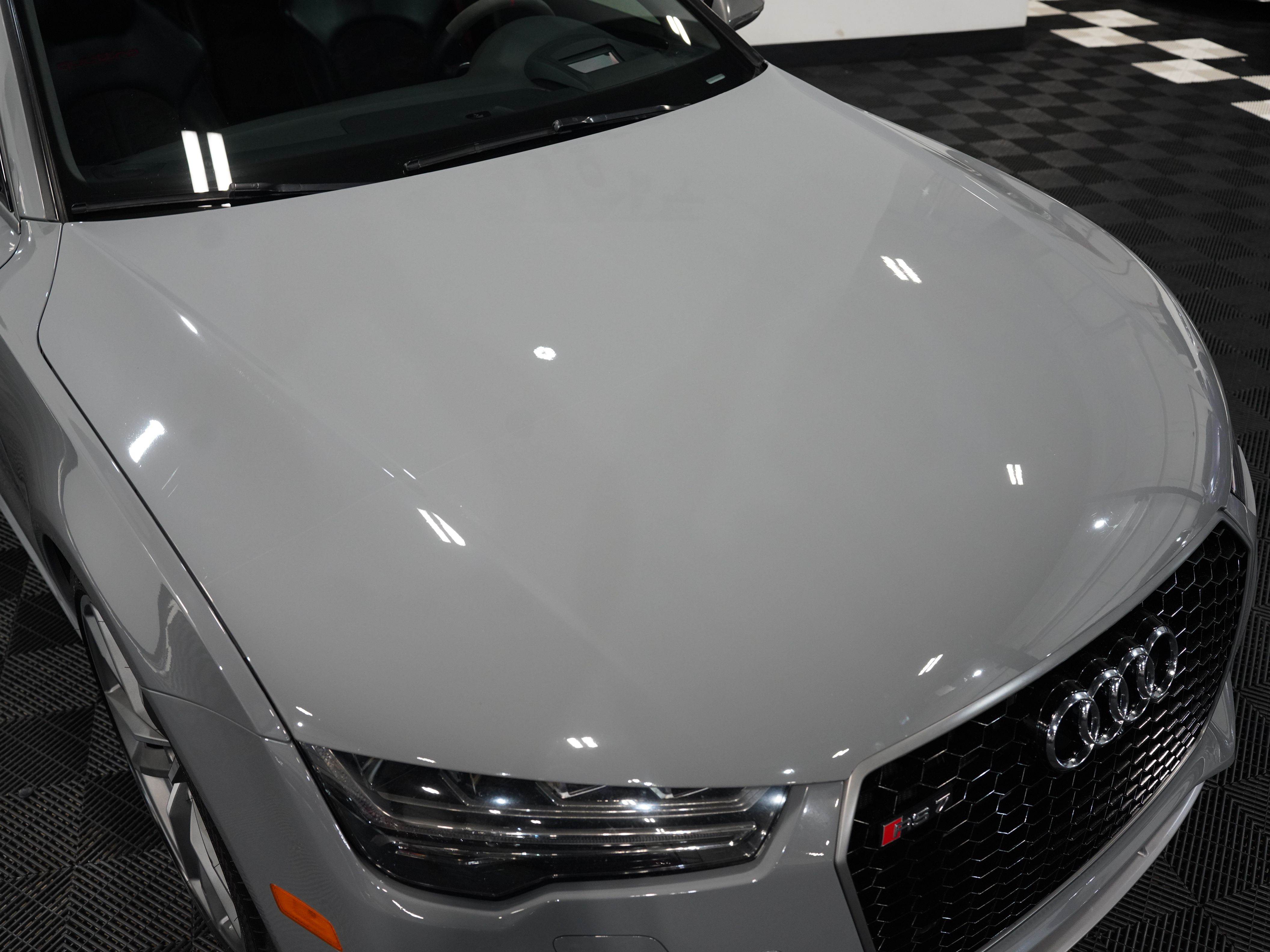 GRAY, 2017 AUDI RS 7 Image 12