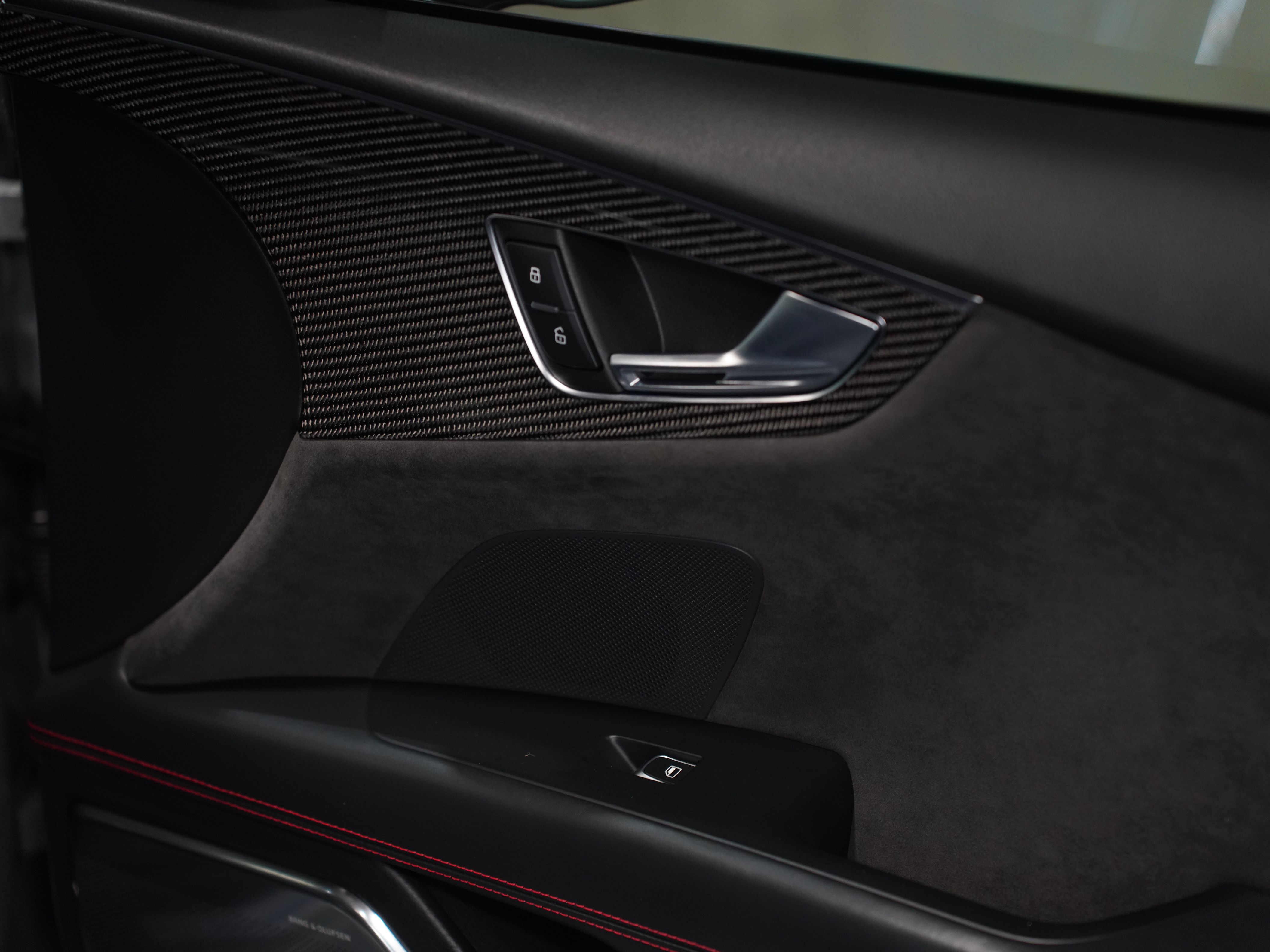 GRAY, 2017 AUDI RS 7 Image 22