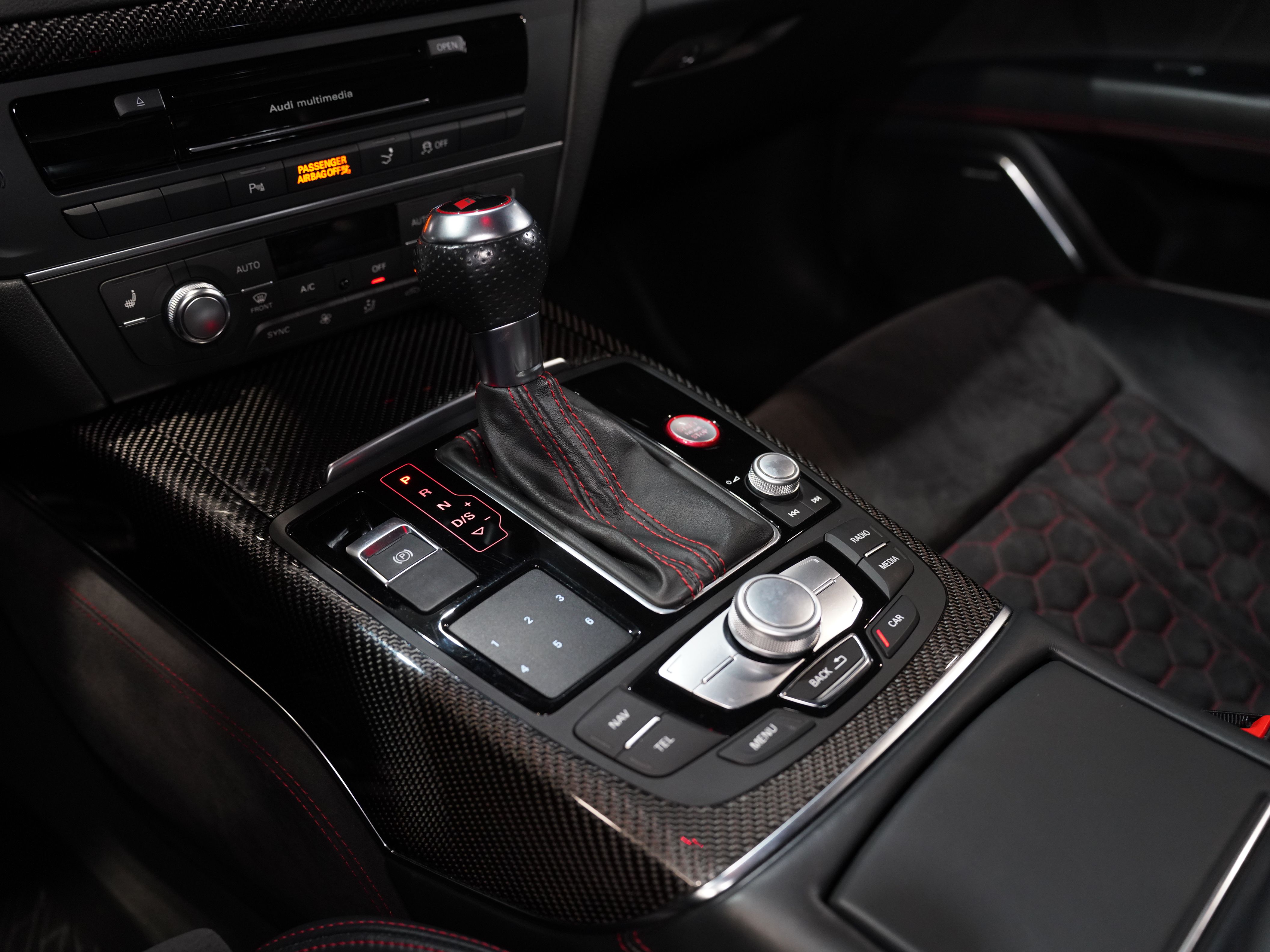 GRAY, 2017 AUDI RS 7 Image 47