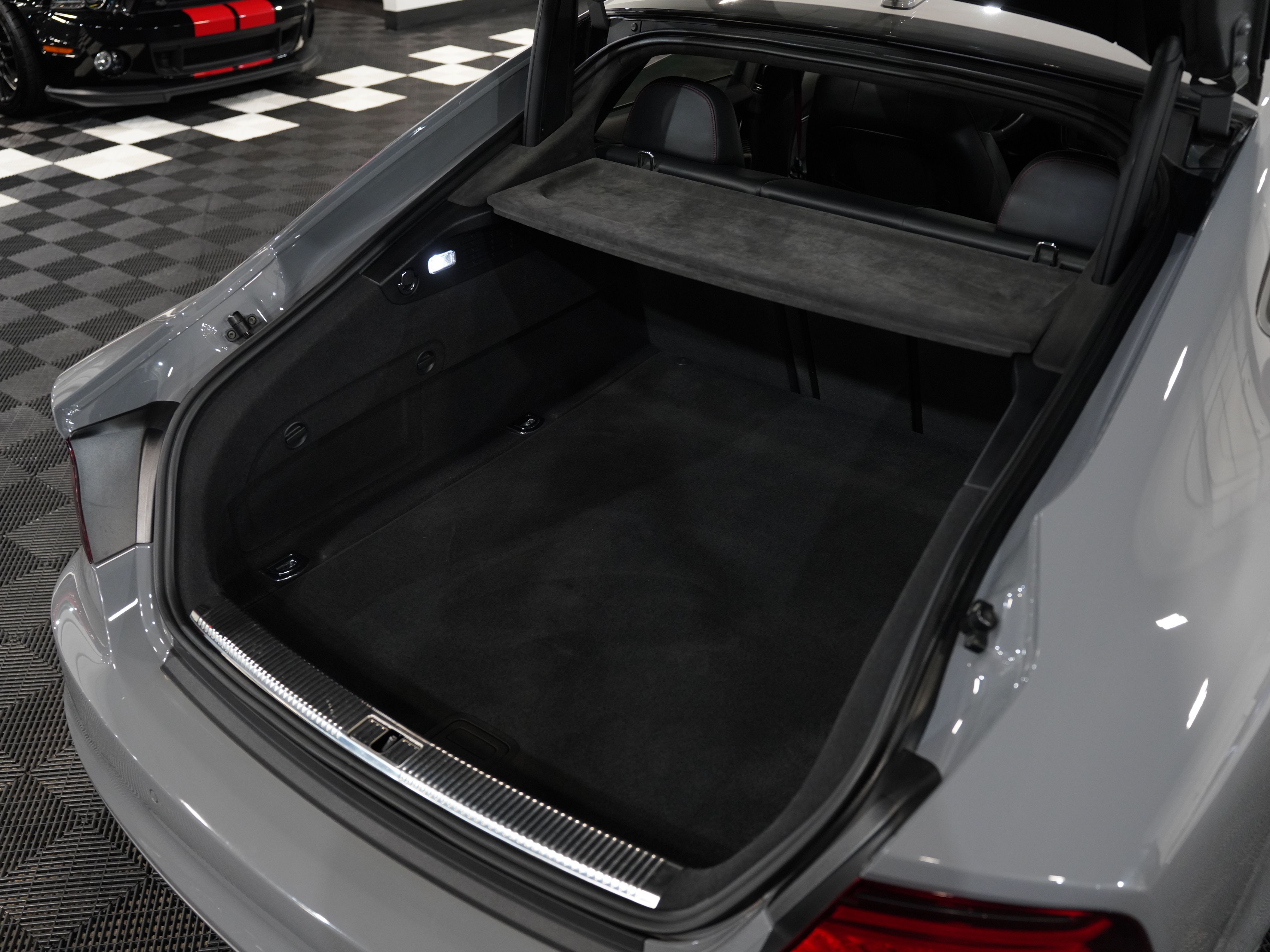 GRAY, 2017 AUDI RS 7 Image 49