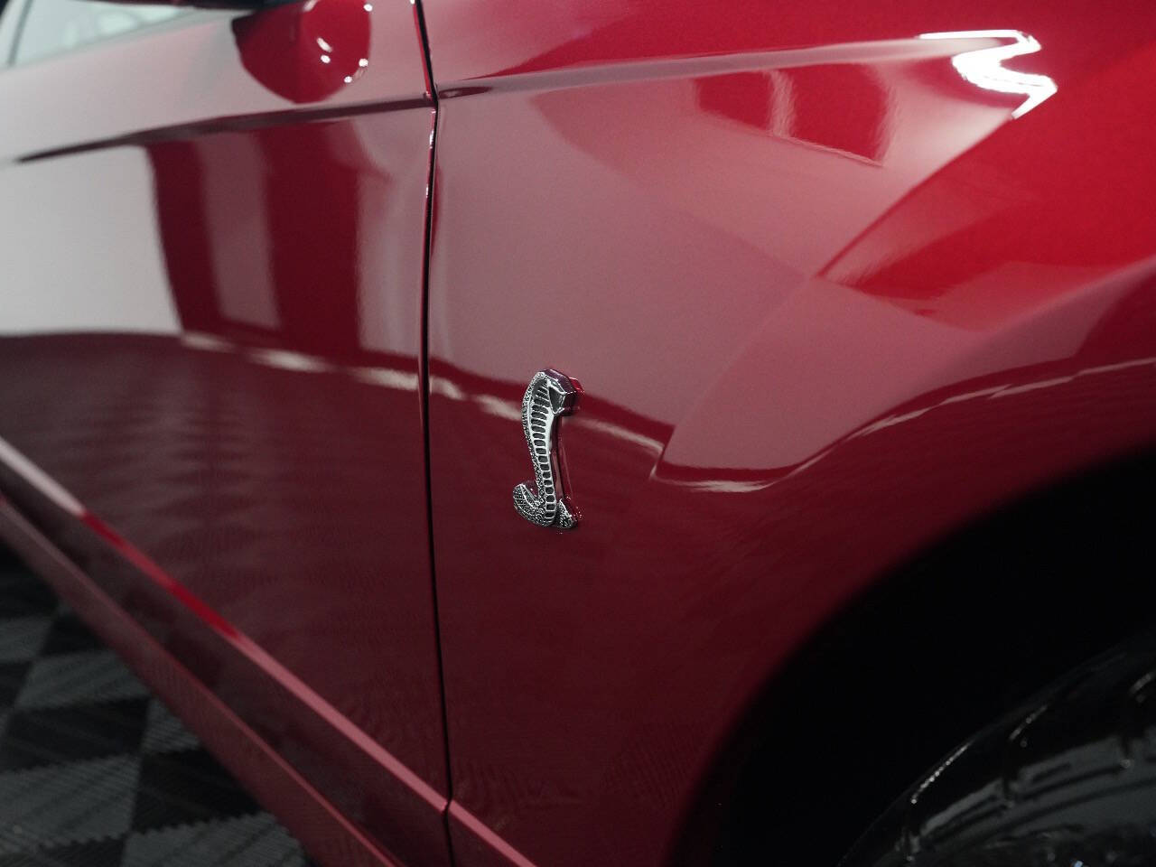 REDFIRE METALLIC, 2003 FORD MUSTANG Image 14
