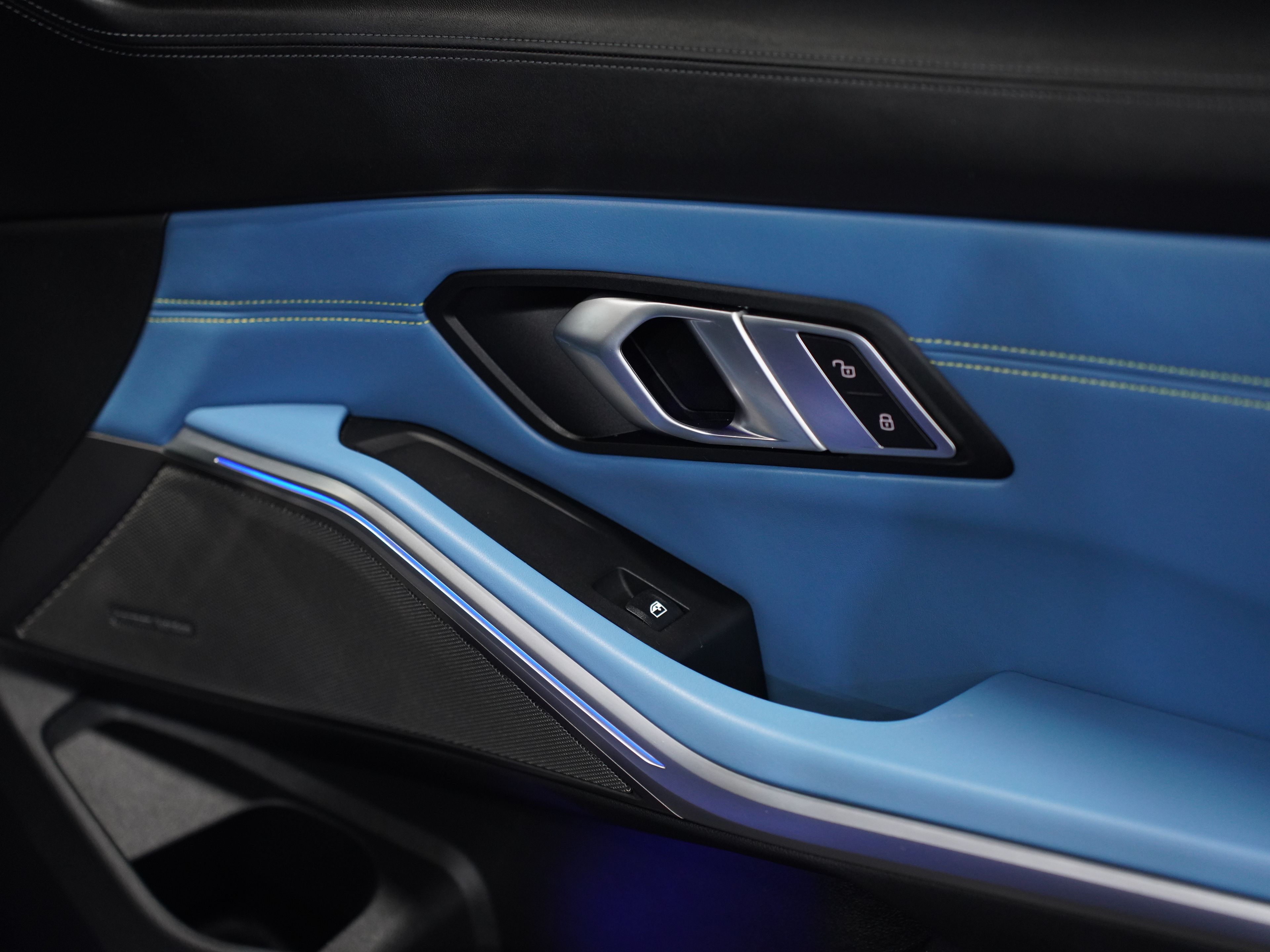 BLUE, 2021 BMW M3 Image 26