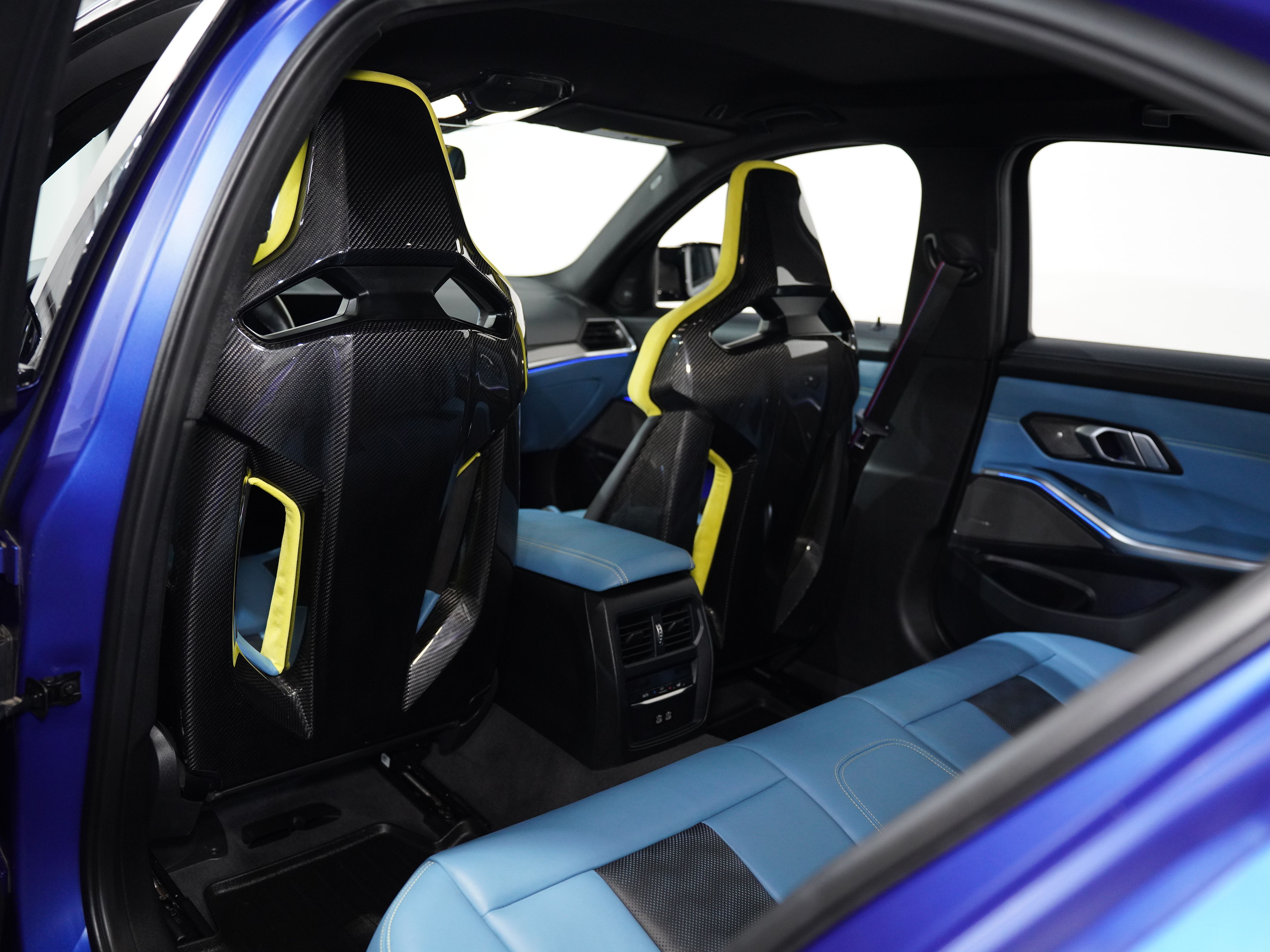 BLUE, 2021 BMW M3 Image 39