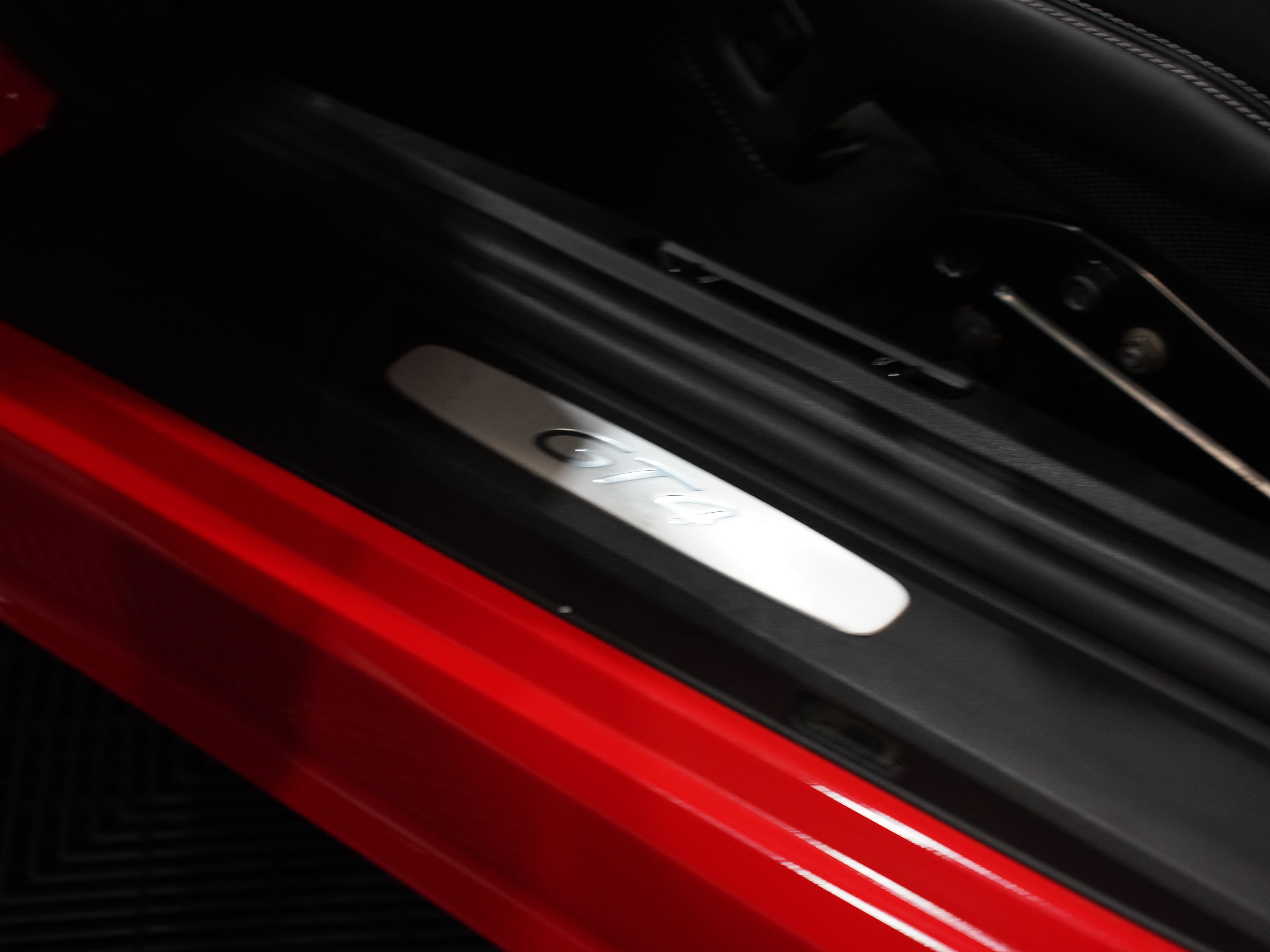 2021 PORSCHE 718 CAYMAN Image 26