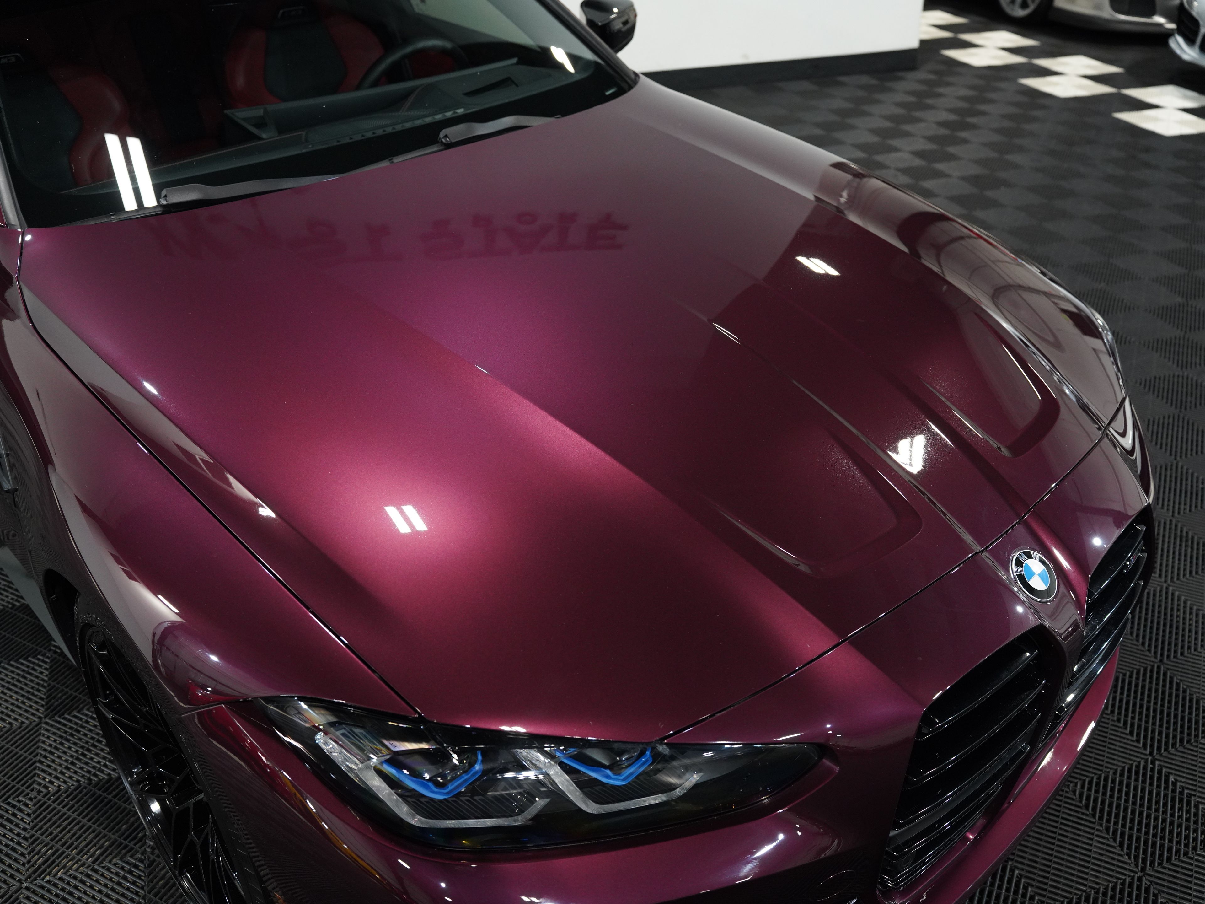 WILDBERRY METALLIC, 2024 BMW M3 Image 12