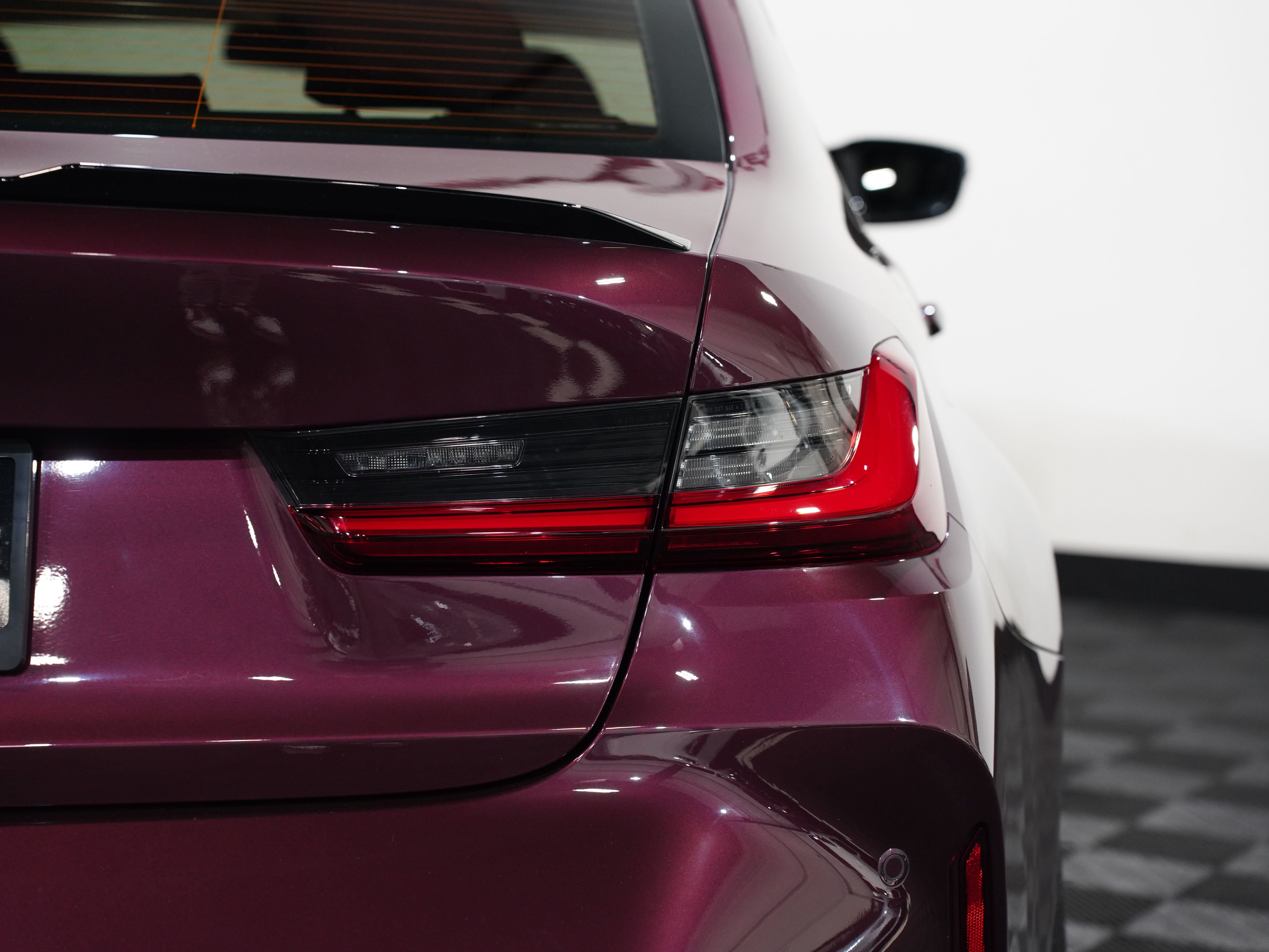WILDBERRY METALLIC, 2024 BMW M3 Image 18