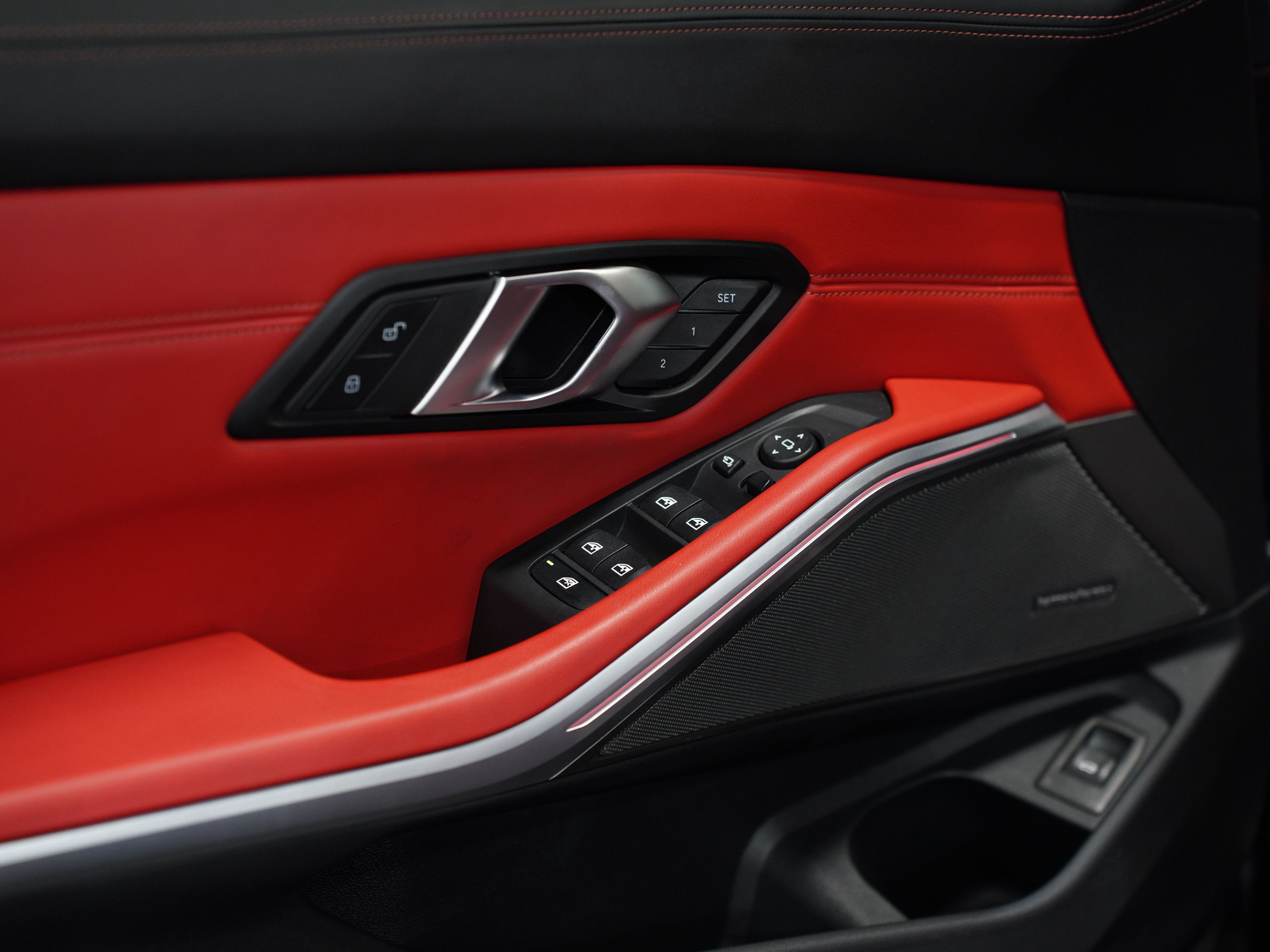 WILDBERRY METALLIC, 2024 BMW M3 Image 23